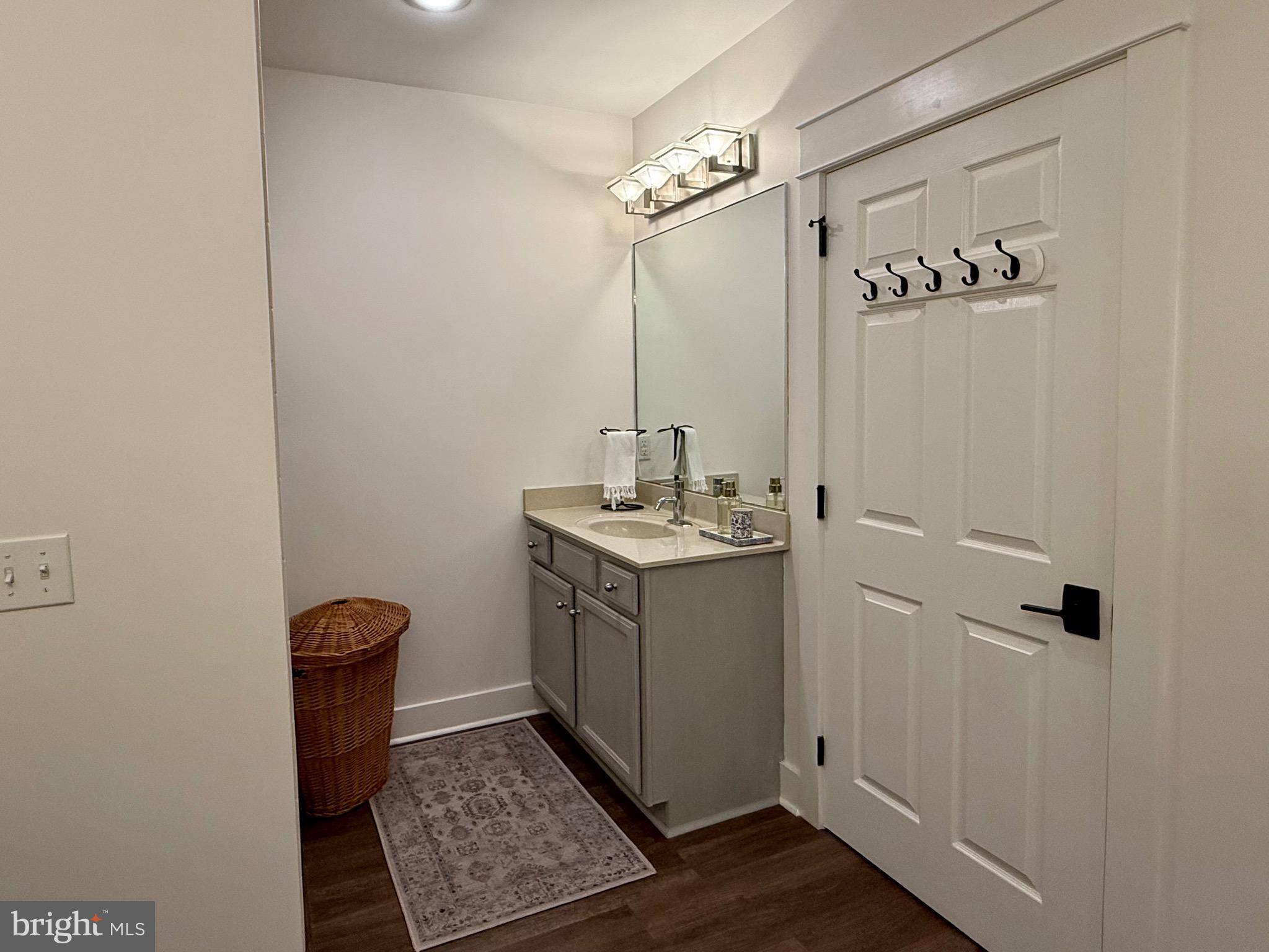 BAYSIDE - Residential