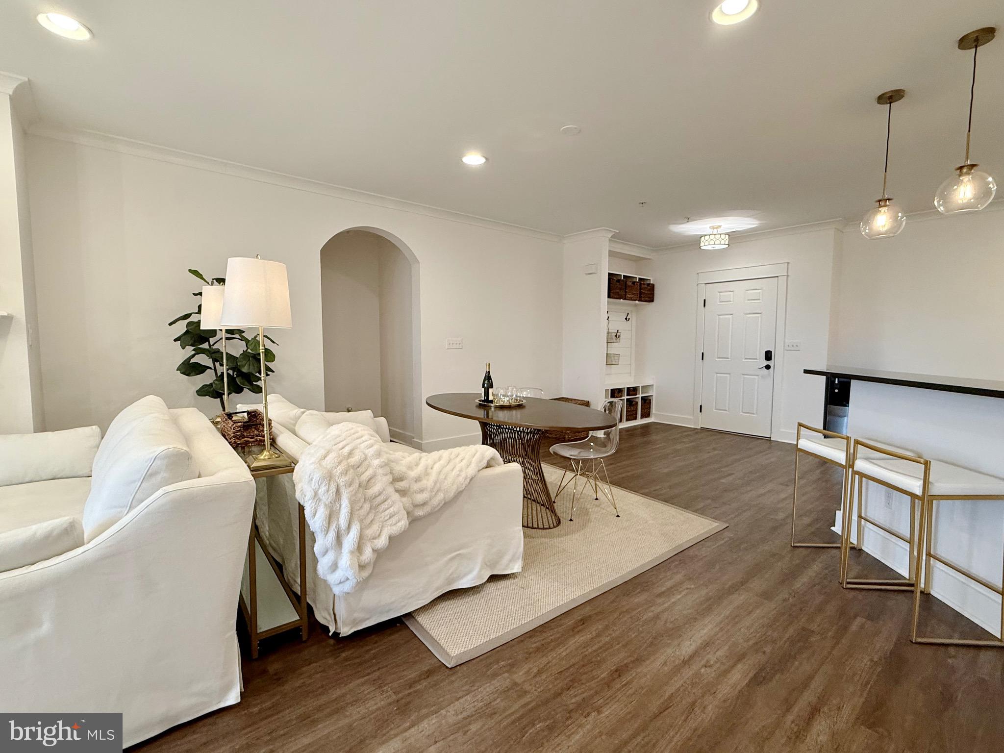 BAYSIDE - Residential