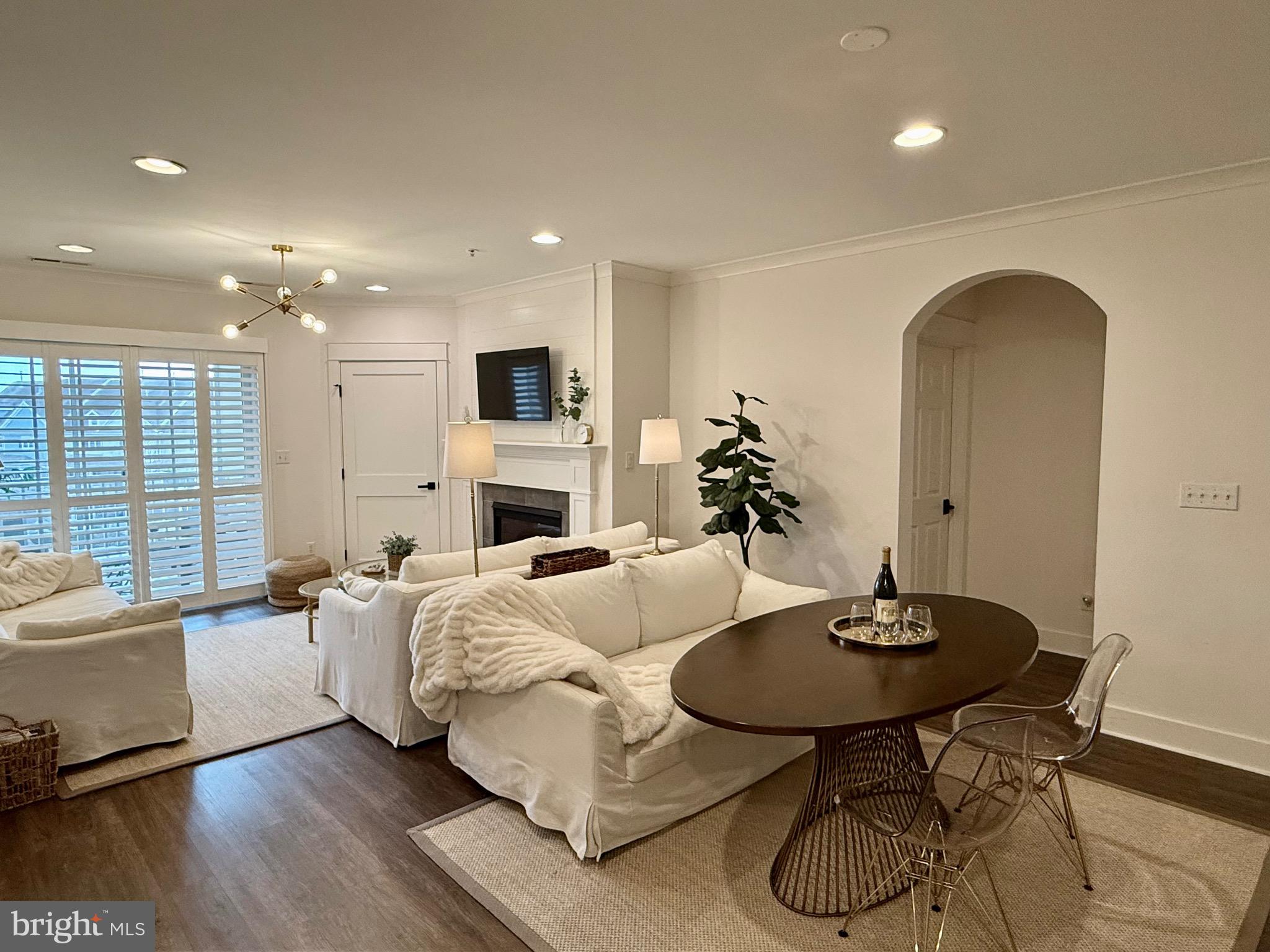 BAYSIDE - Residential