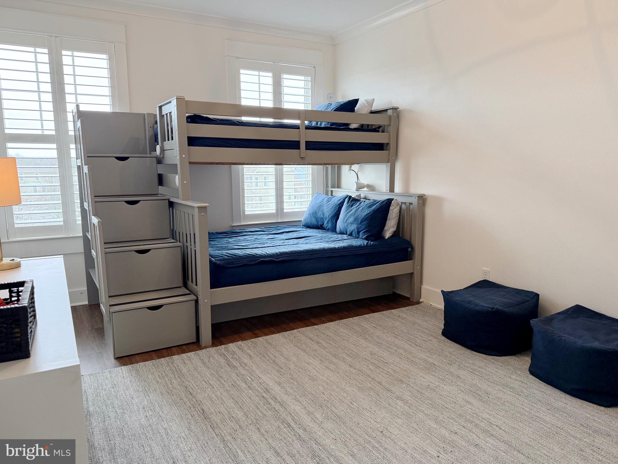 BAYSIDE - Residential