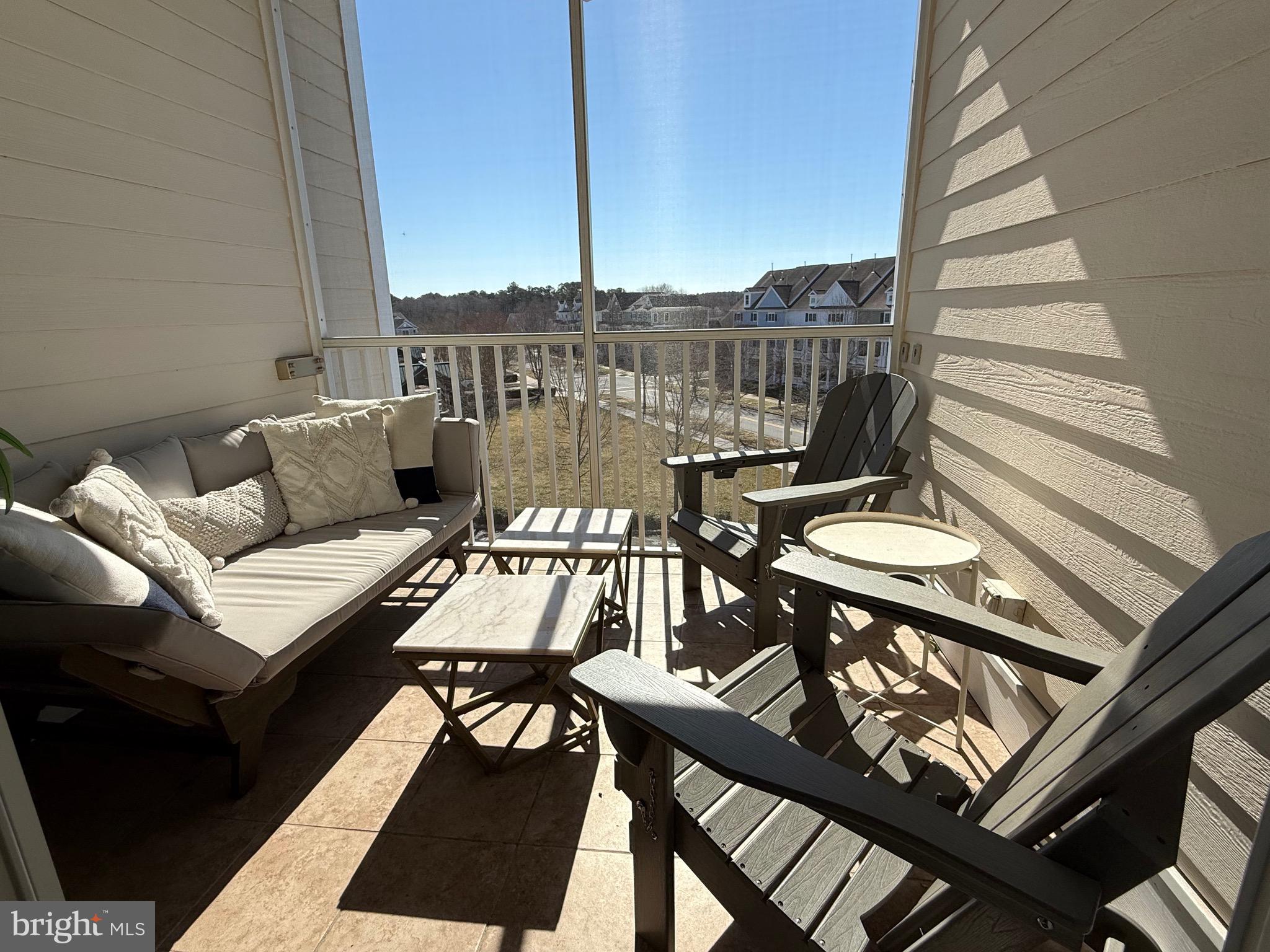 BAYSIDE - Residential