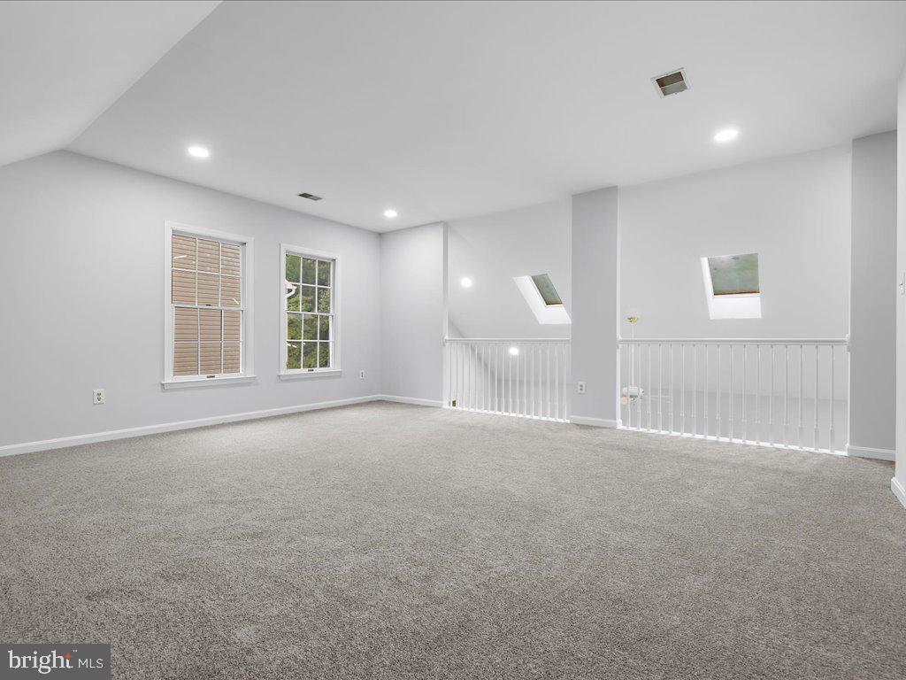 SHIPLEYS CHOICE - Residential