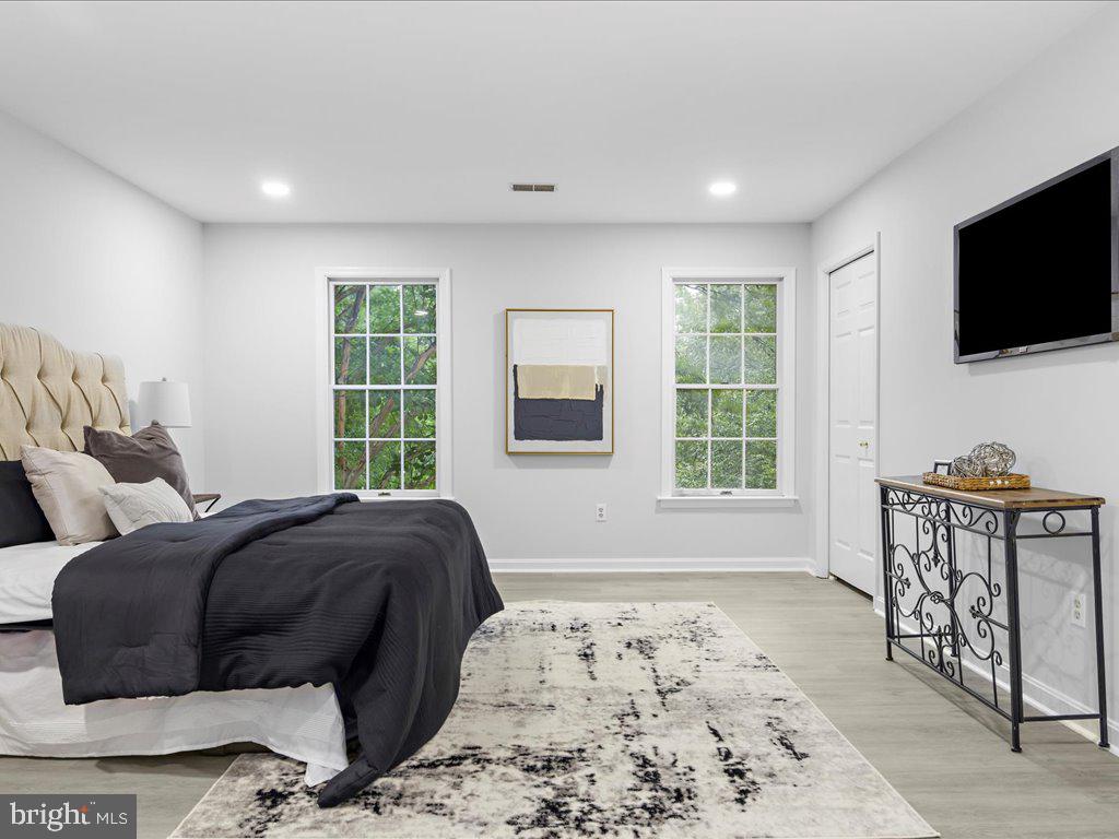 SHIPLEYS CHOICE - Residential