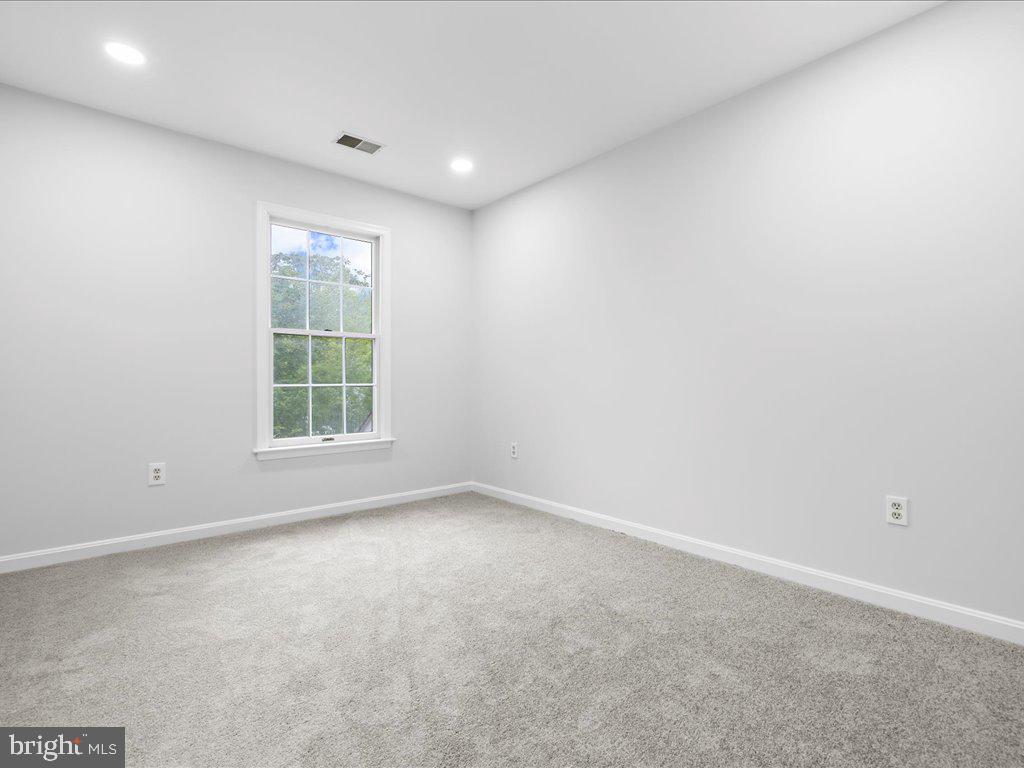 SHIPLEYS CHOICE - Residential