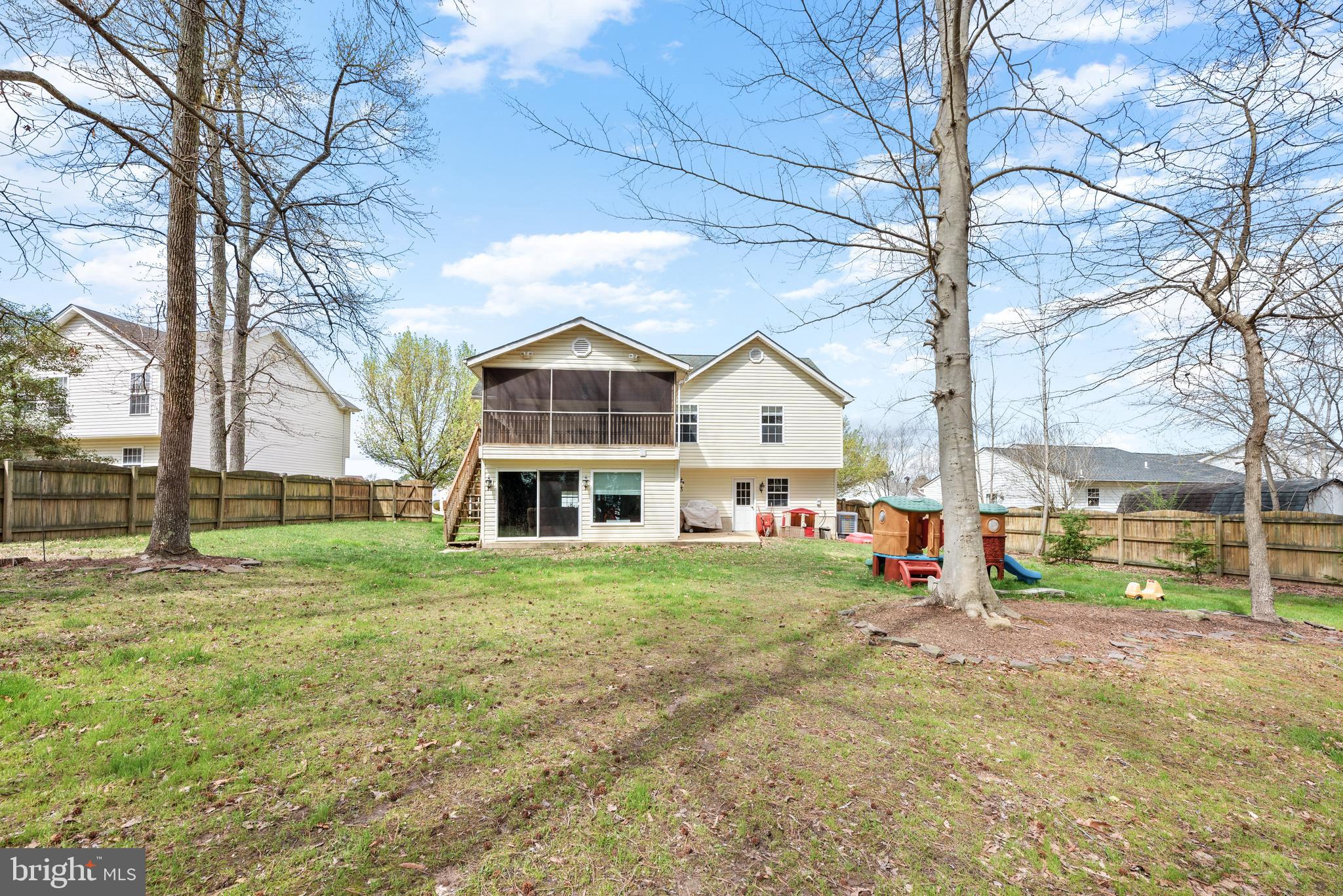 WILLOW WOODS - Residential