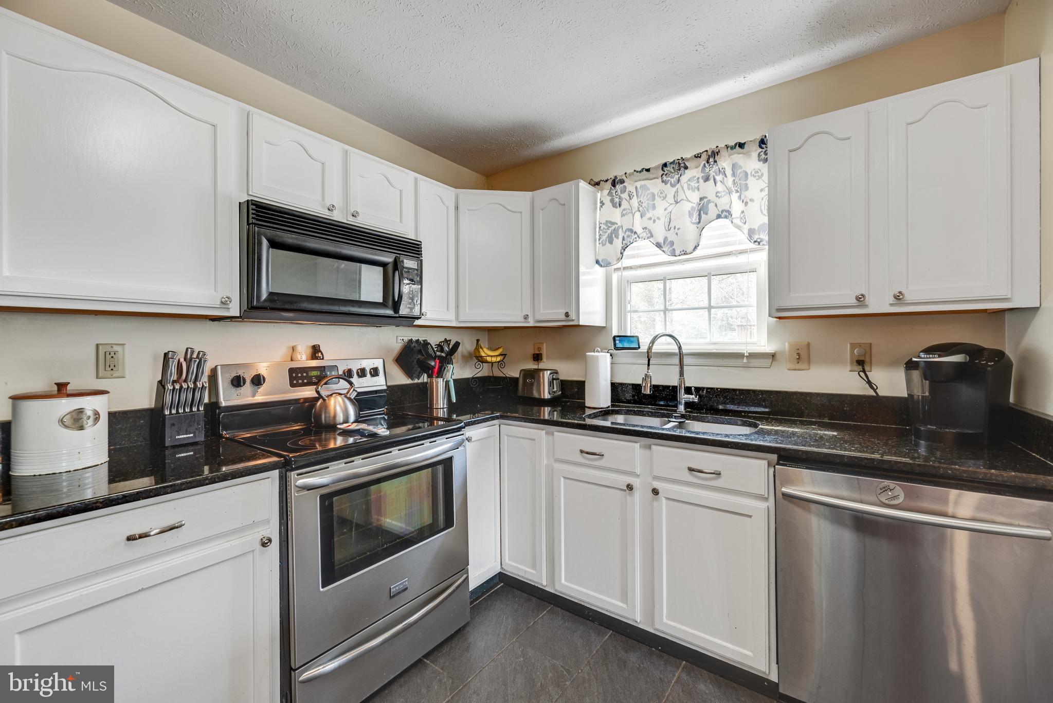 WILLOW WOODS - Residential