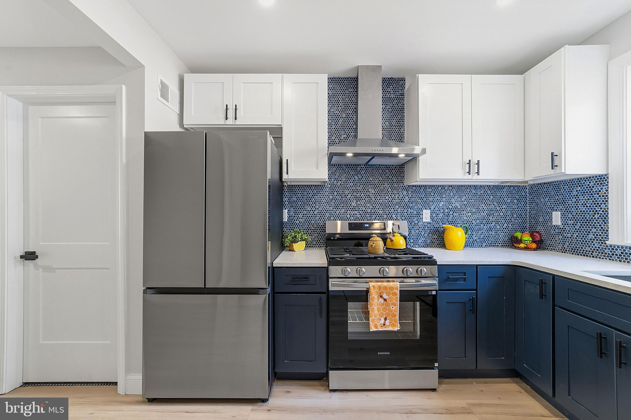 POINT BREEZE - Residential