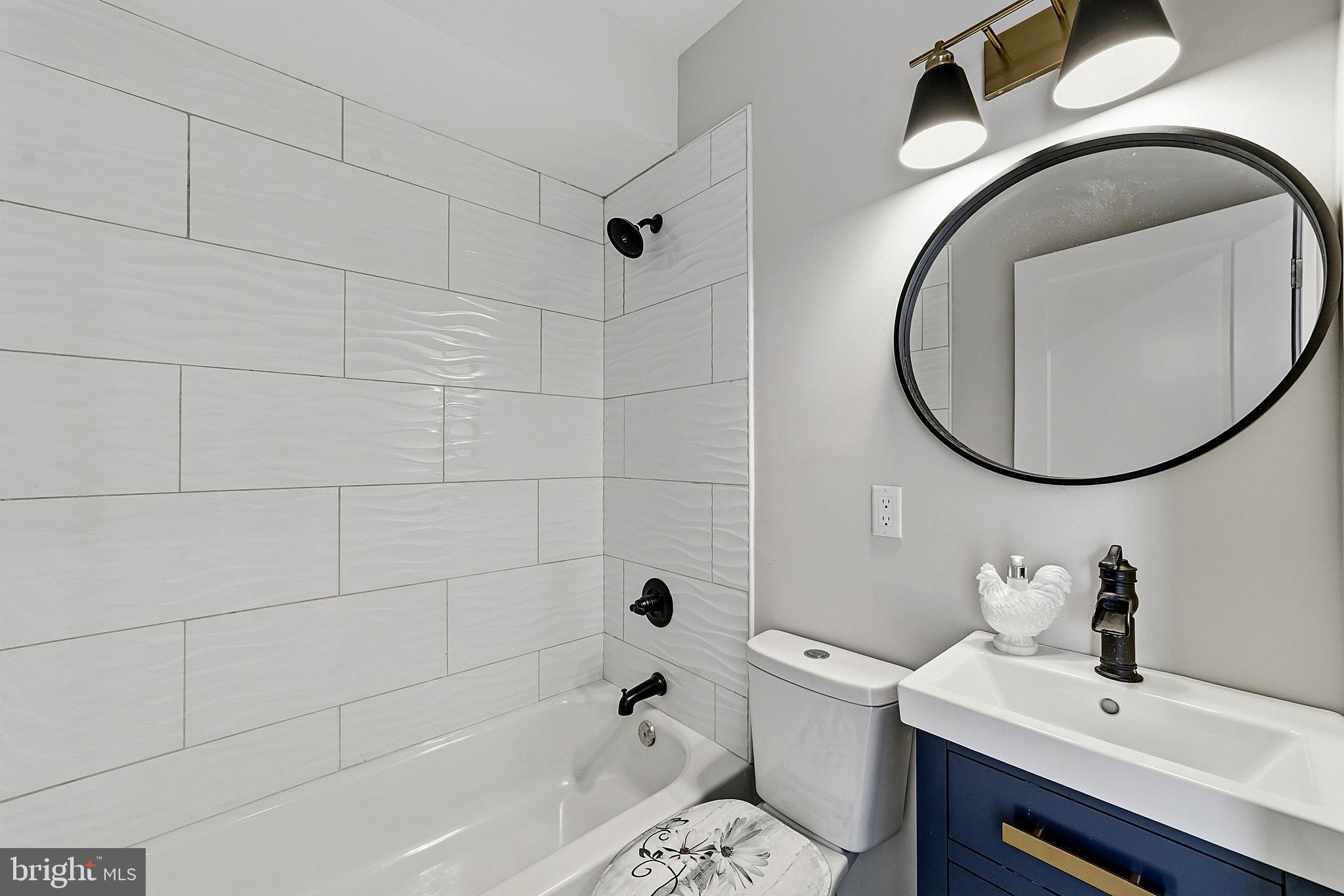 POINT BREEZE - Residential