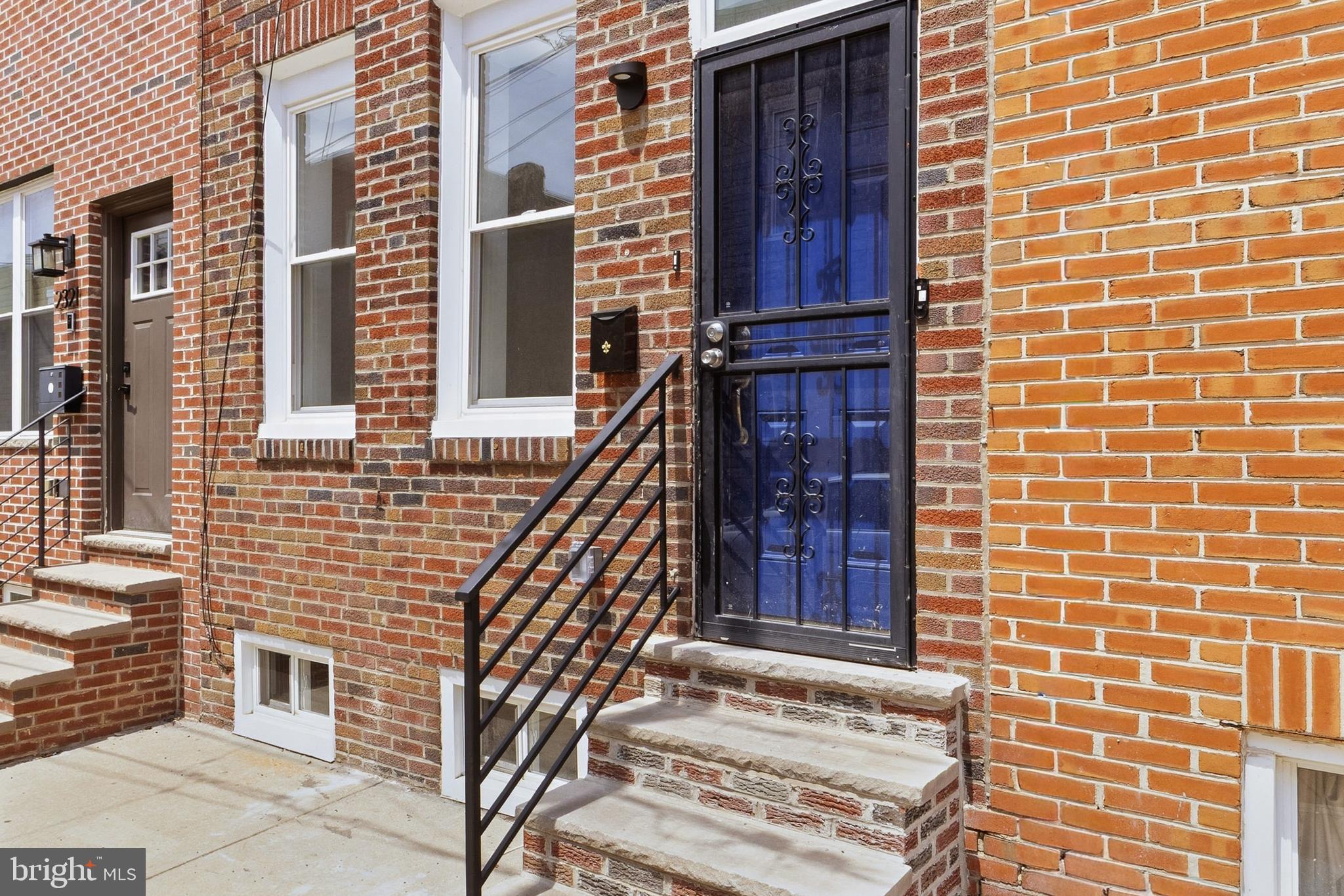 POINT BREEZE - Residential