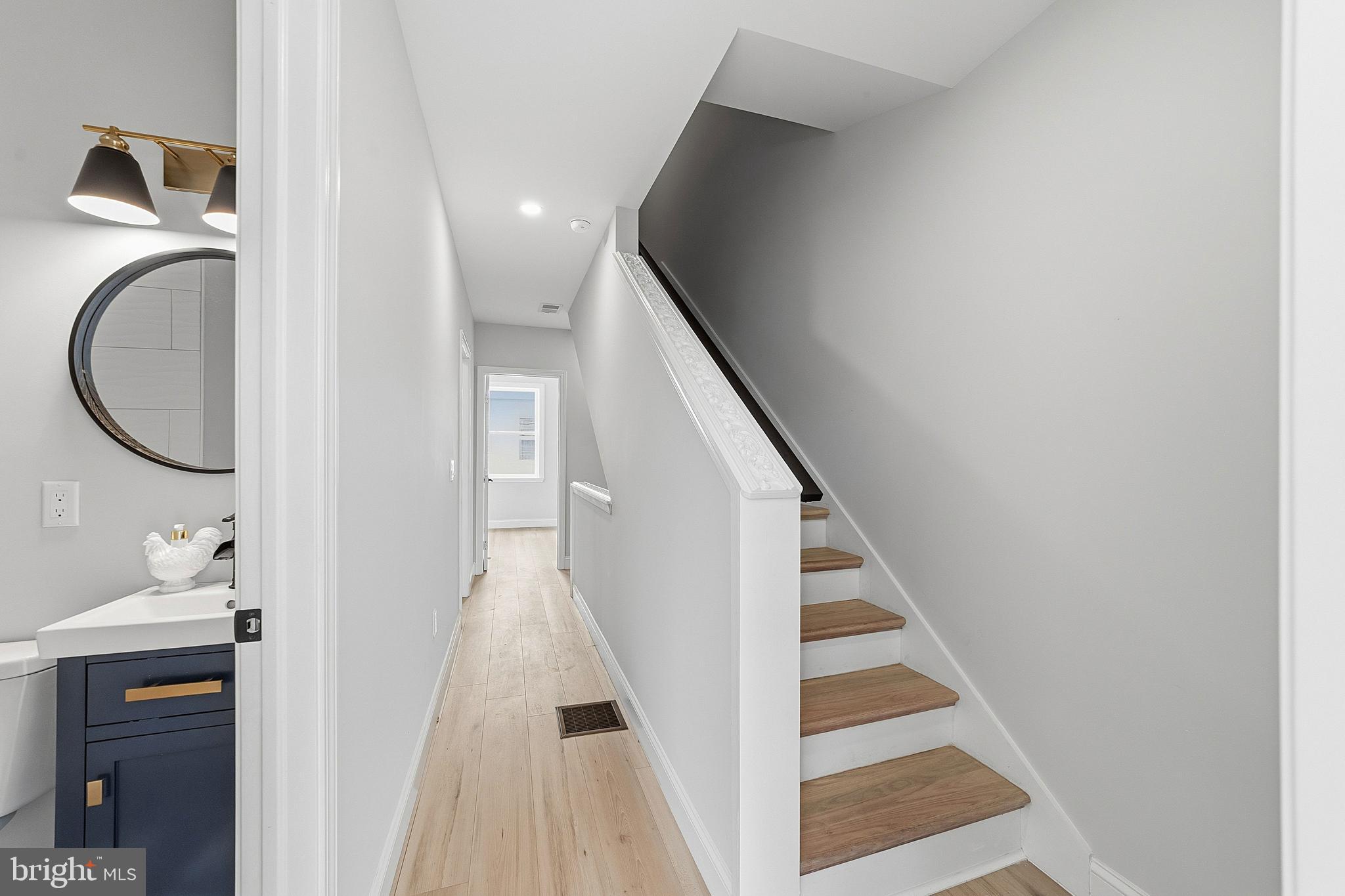 POINT BREEZE - Residential