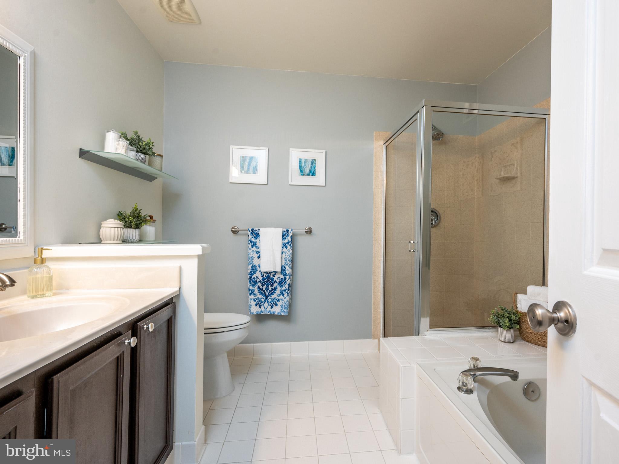 GREENS AT FAIR LAKES - Residential