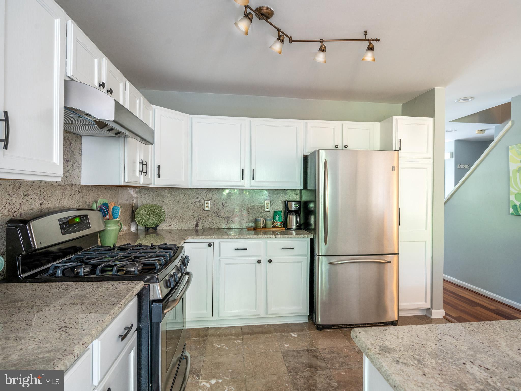 GREENS AT FAIR LAKES - Residential