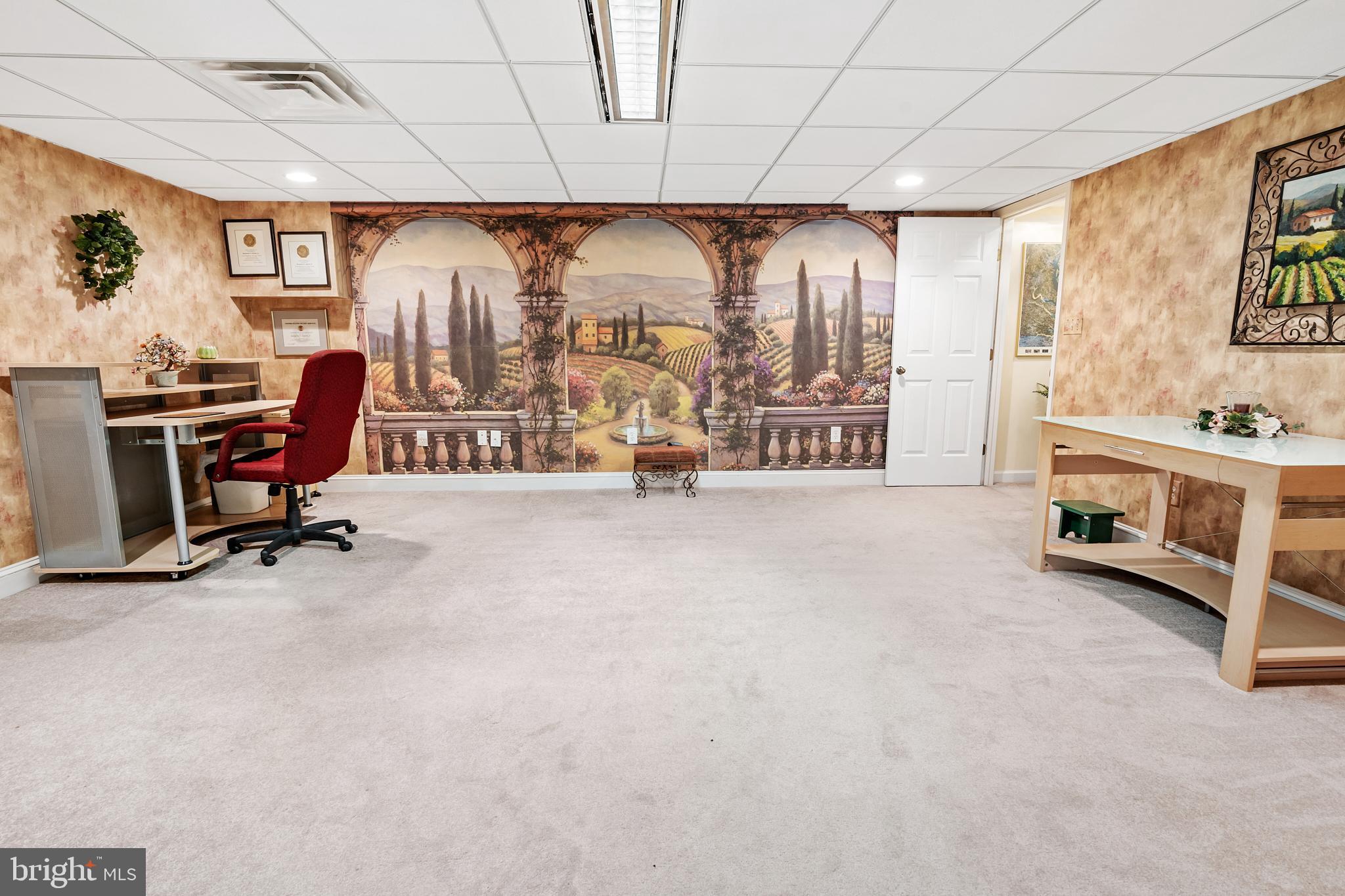 HILLCREST HEIGHTS - Residential