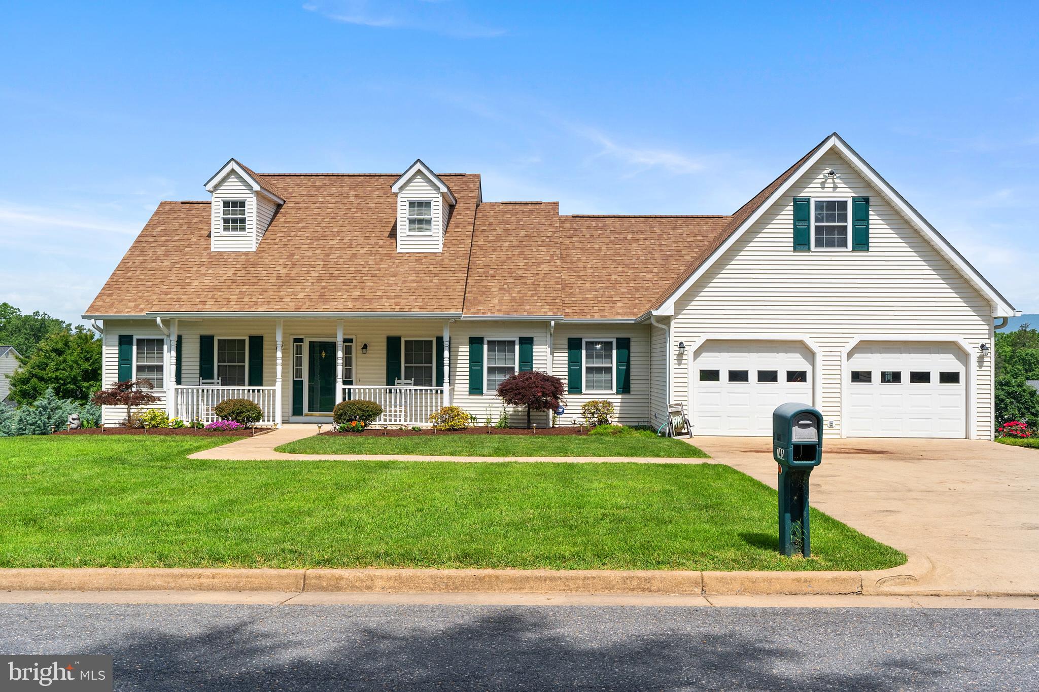 HILLCREST HEIGHTS - Residential