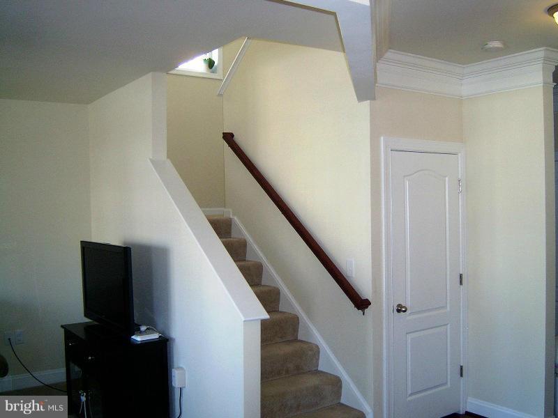 LAKELAND PLACE - Residential