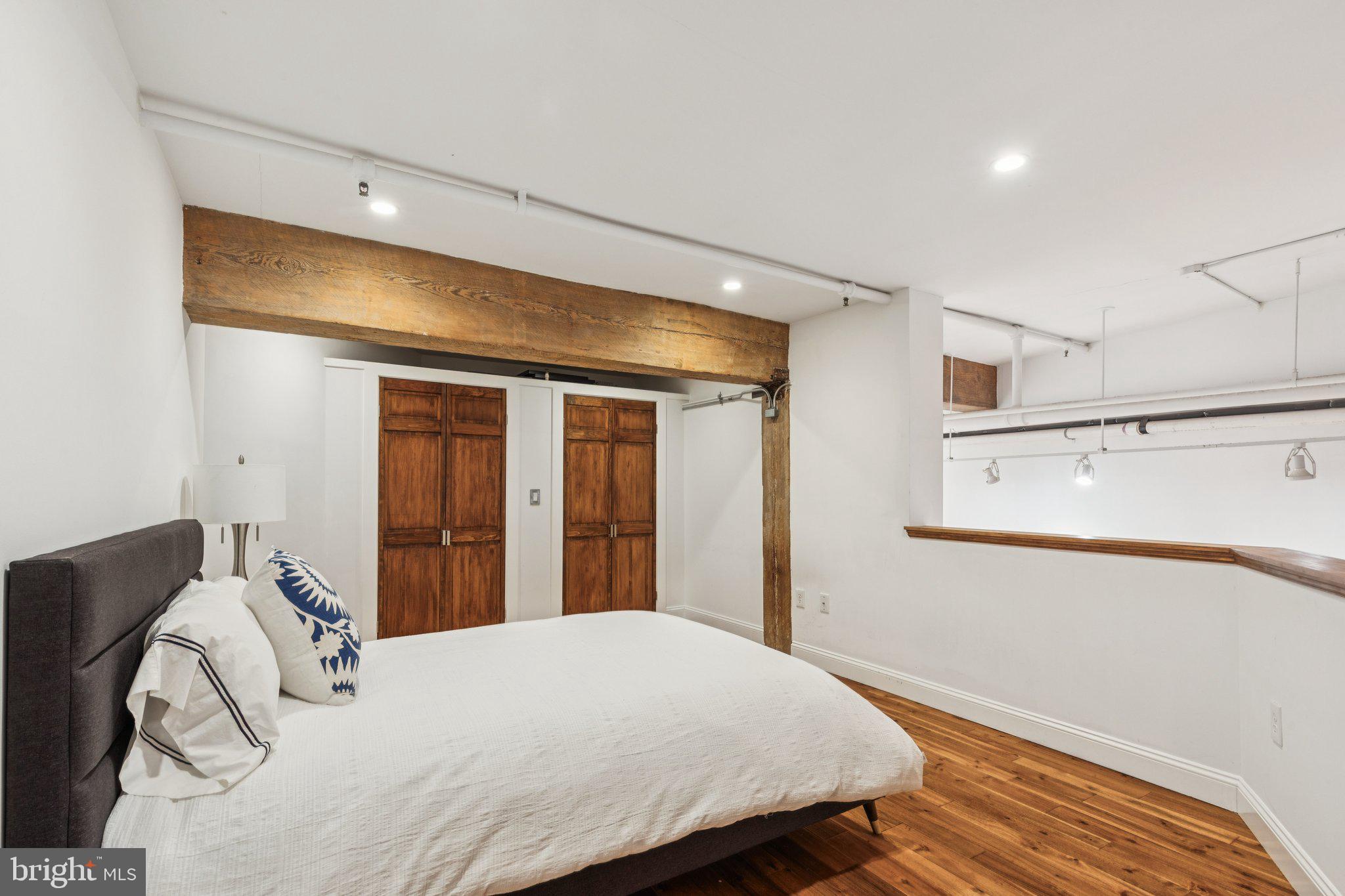 CALLOWHILL - Residential