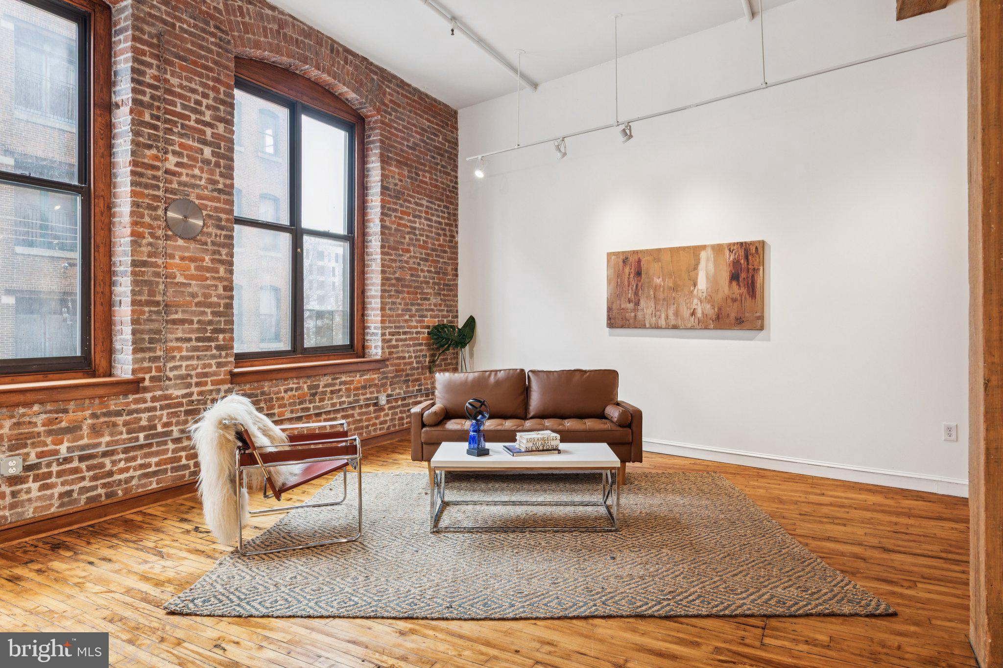 CALLOWHILL - Residential