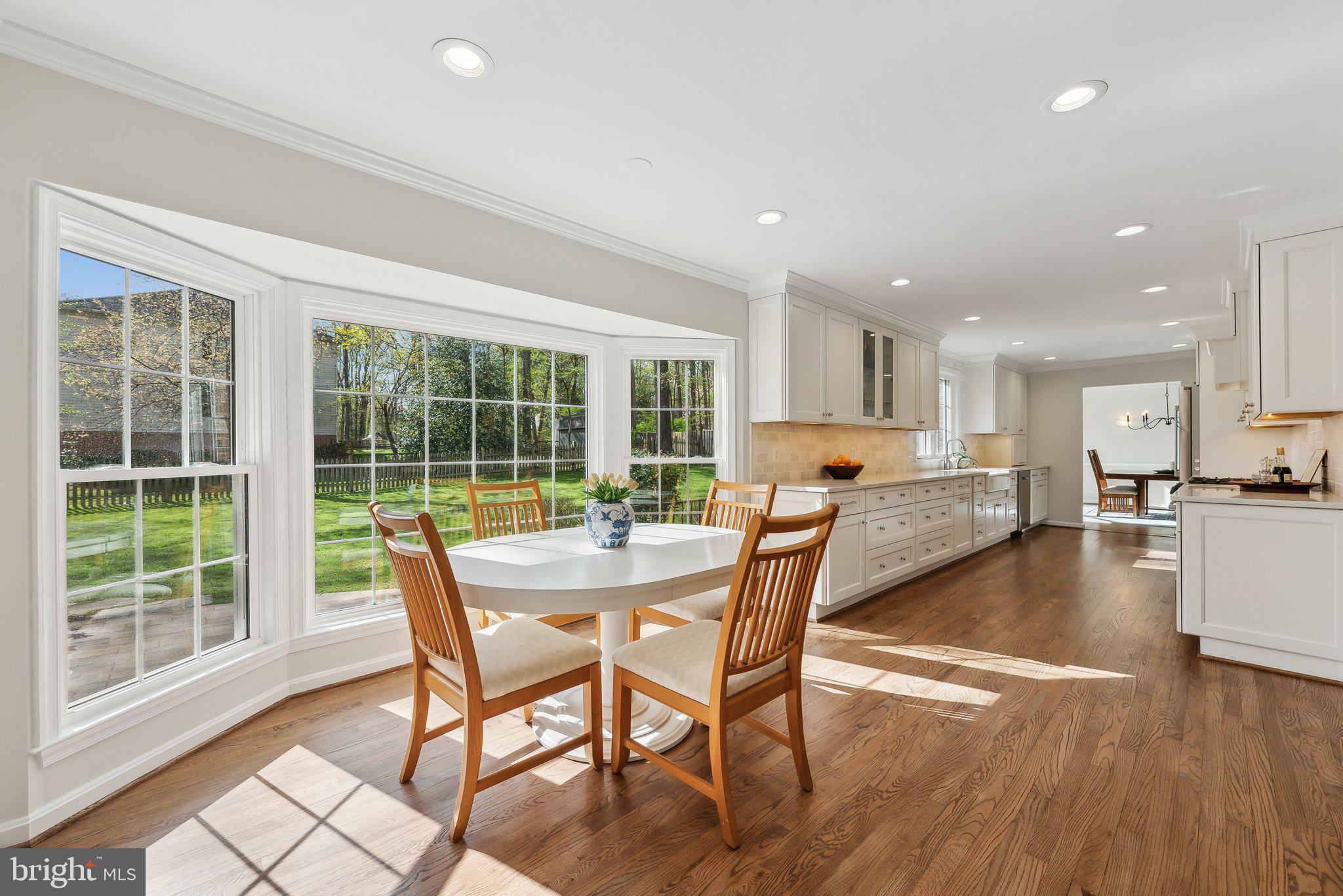 FOX MILL WOODS - Residential