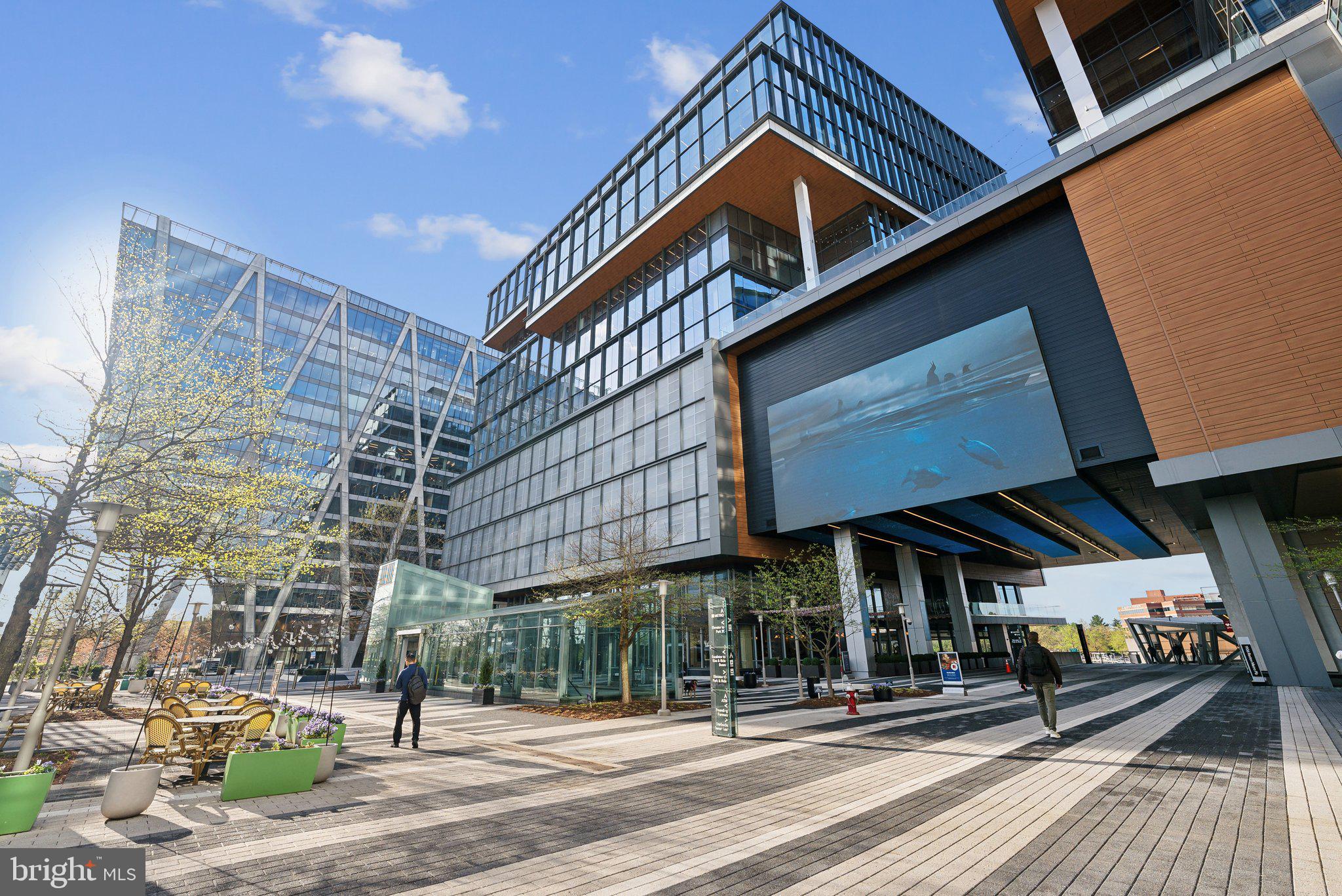 FOX MILL WOODS - Residential