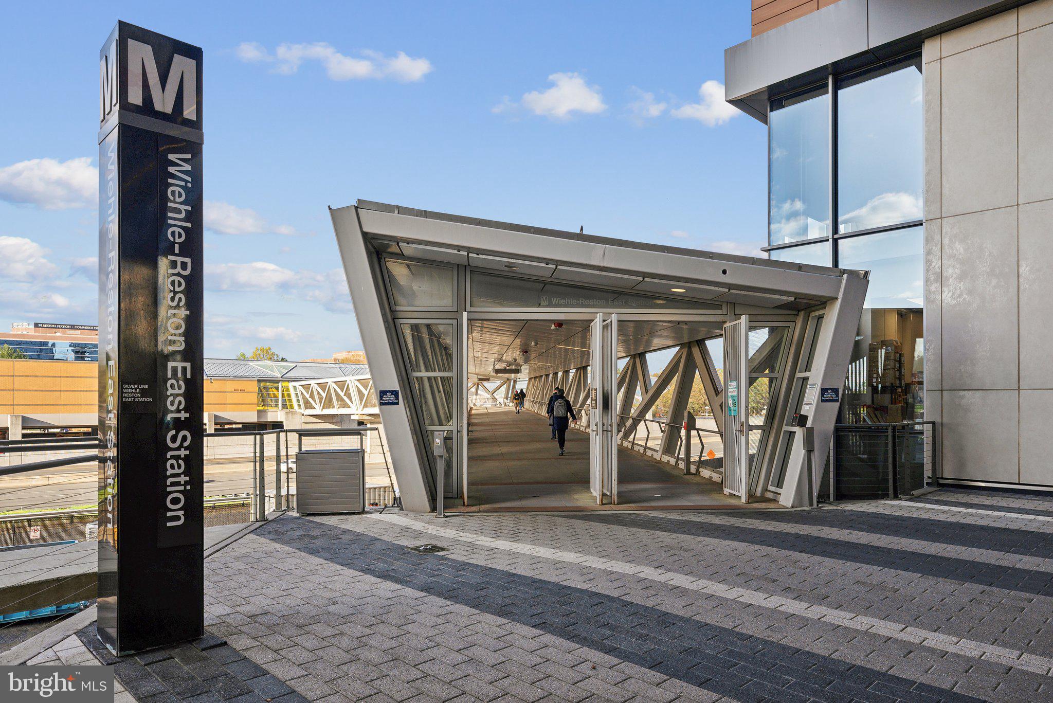 FOX MILL WOODS - Residential