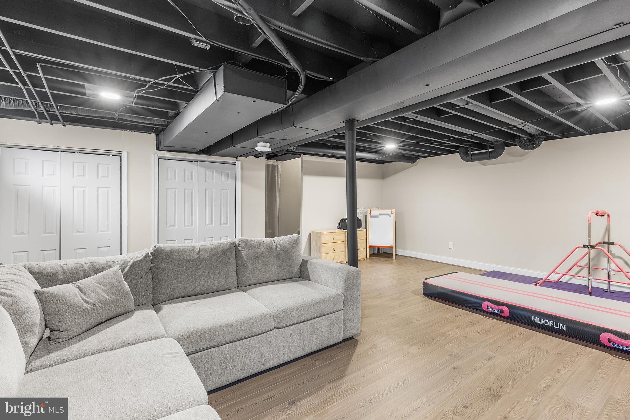 CHESTERBROOK - Residential