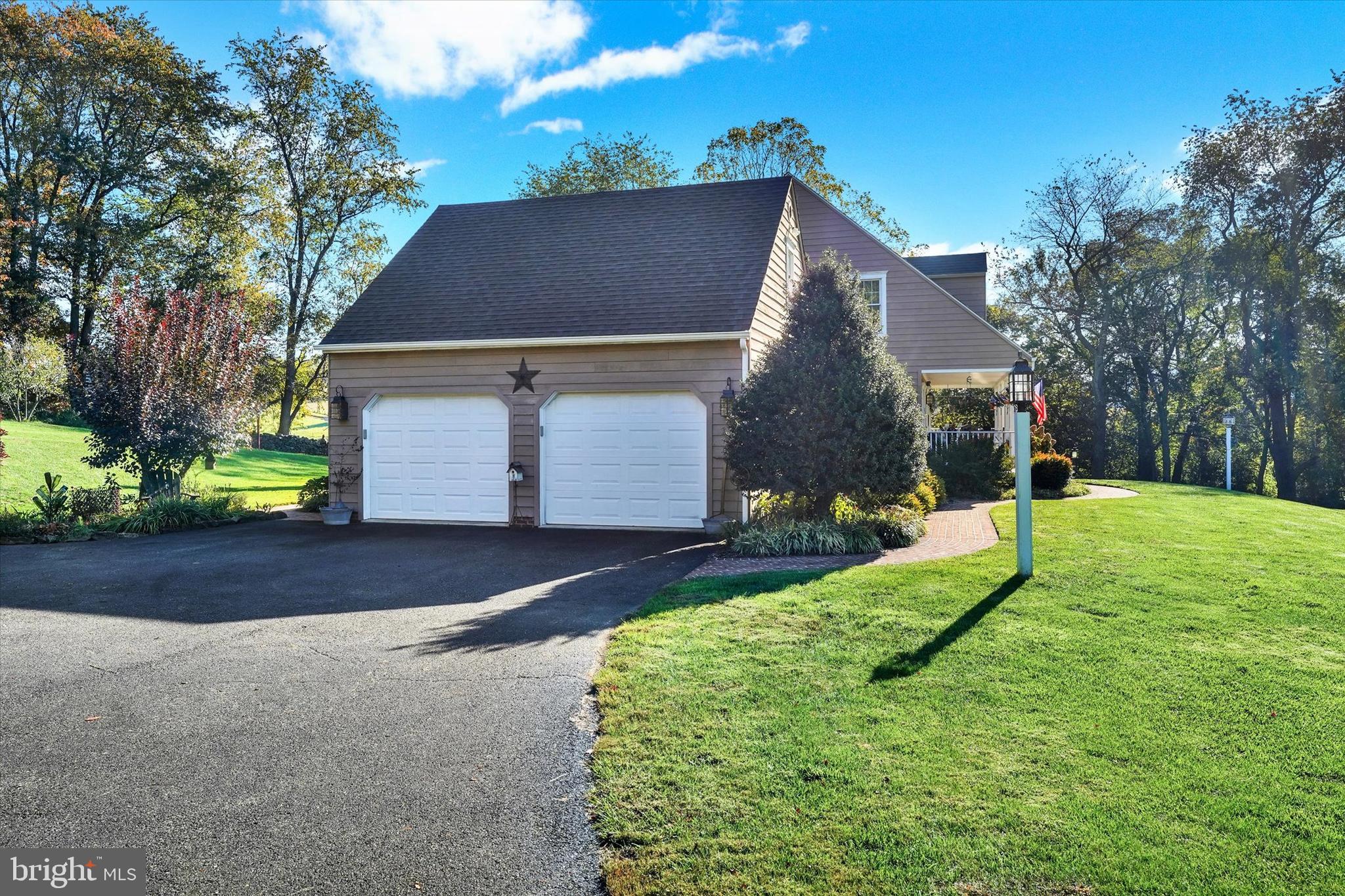 DEER CREEK HILLS - Residential