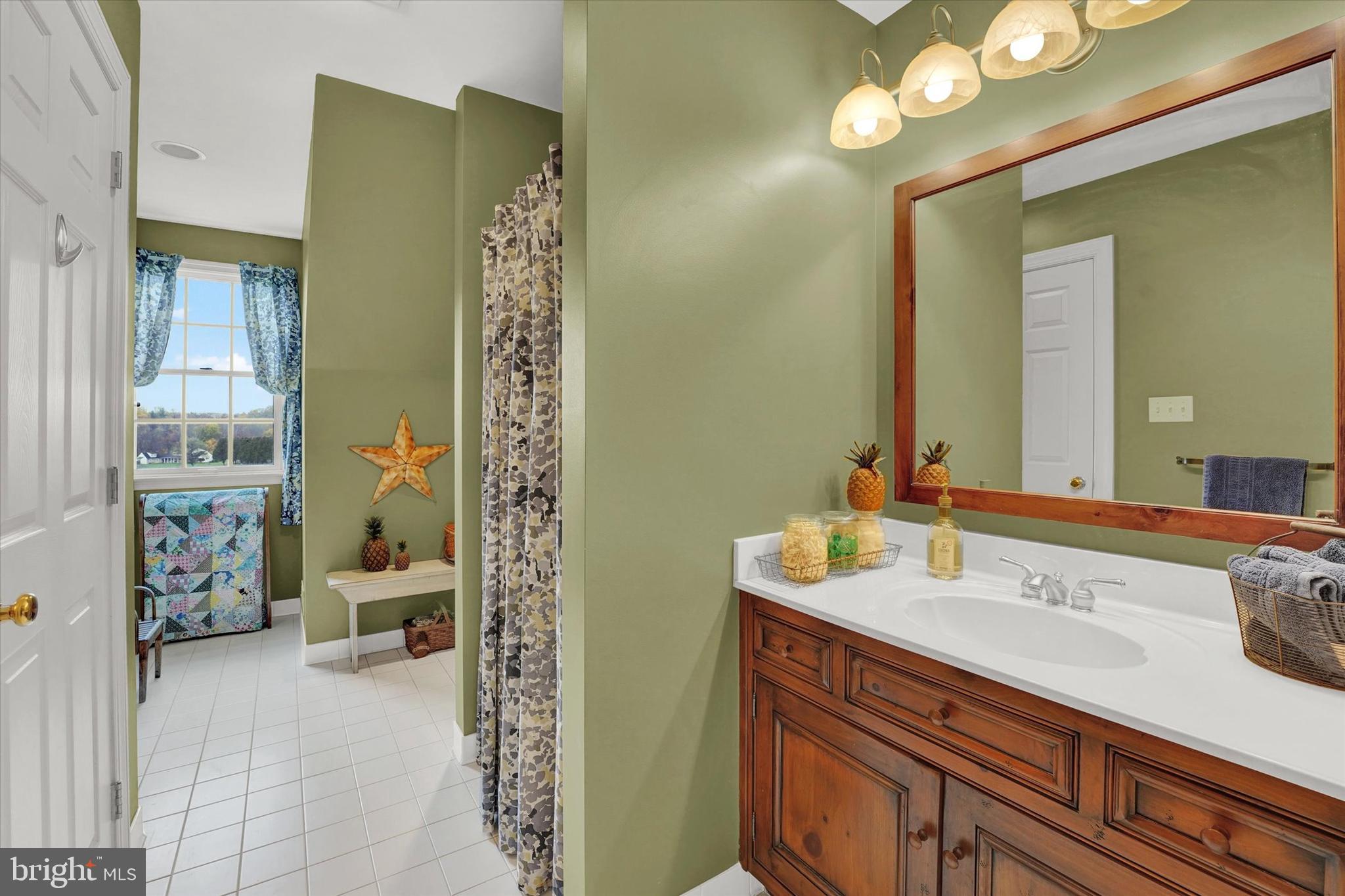 DEER CREEK HILLS - Residential