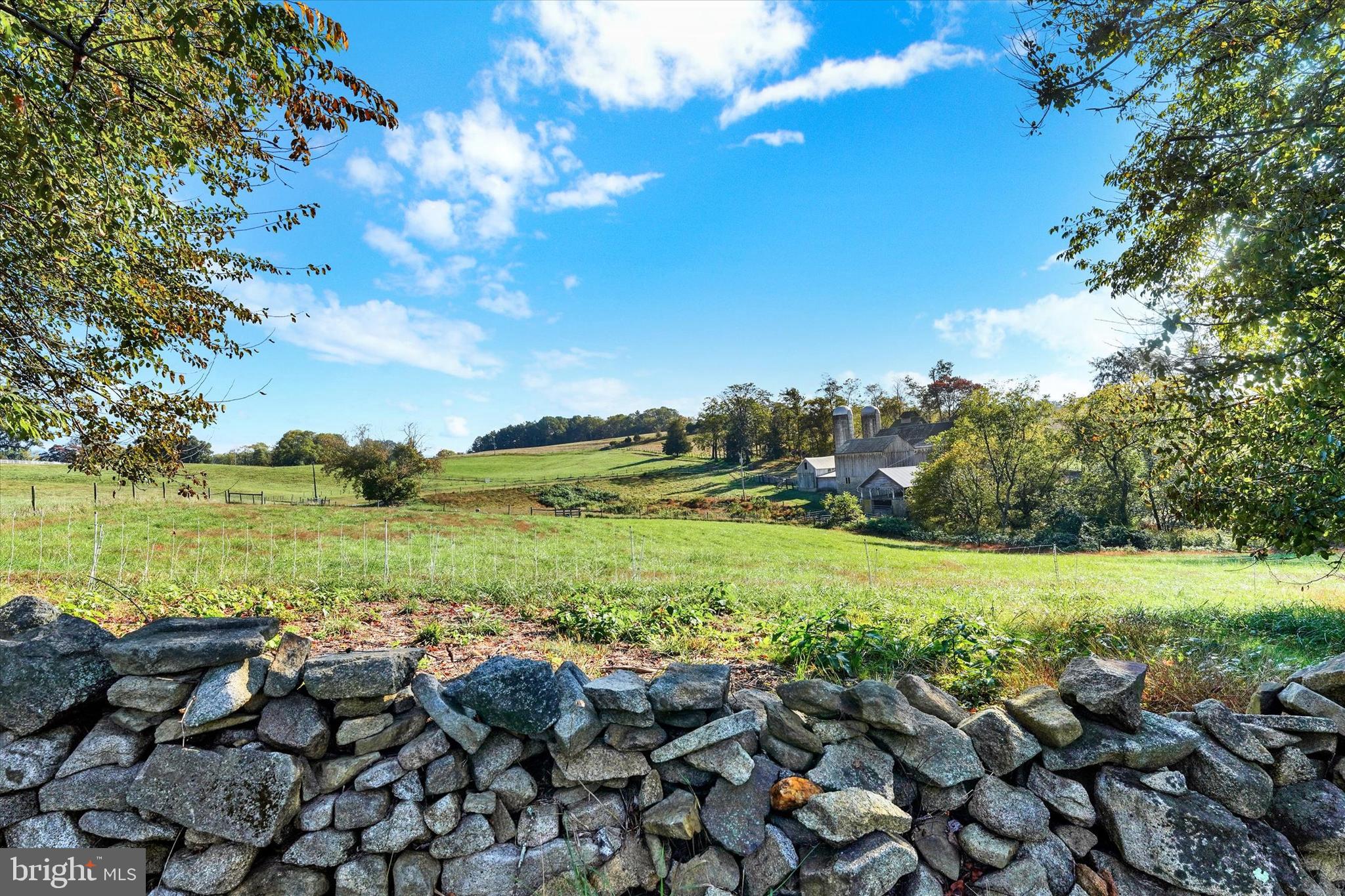 DEER CREEK HILLS - Residential