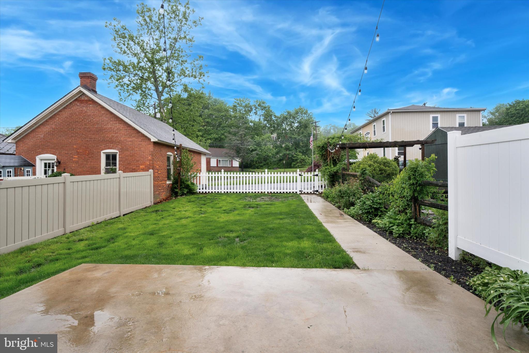 116 N 9TH STREET