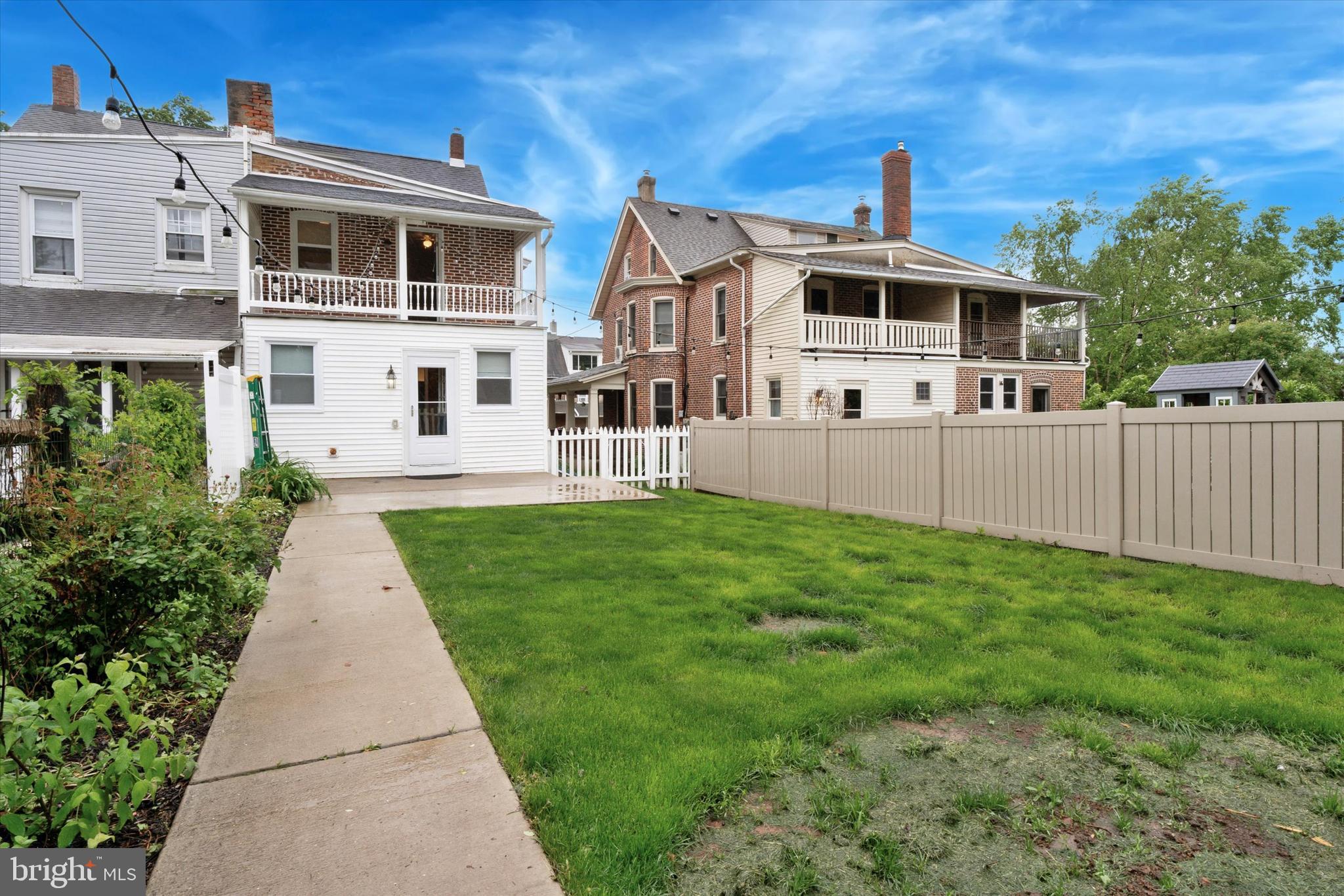 116 N 9TH STREET