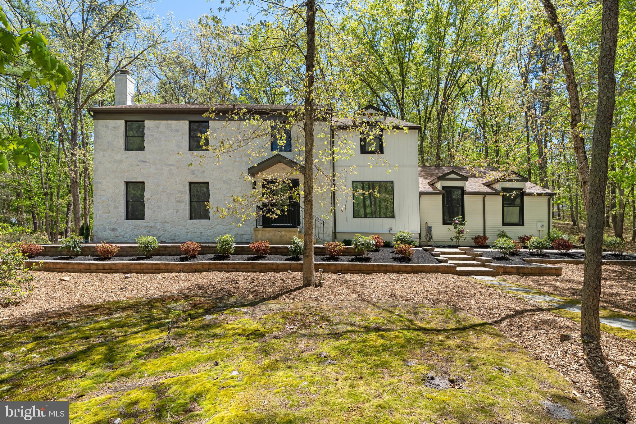 1 DICKSON DRIVE