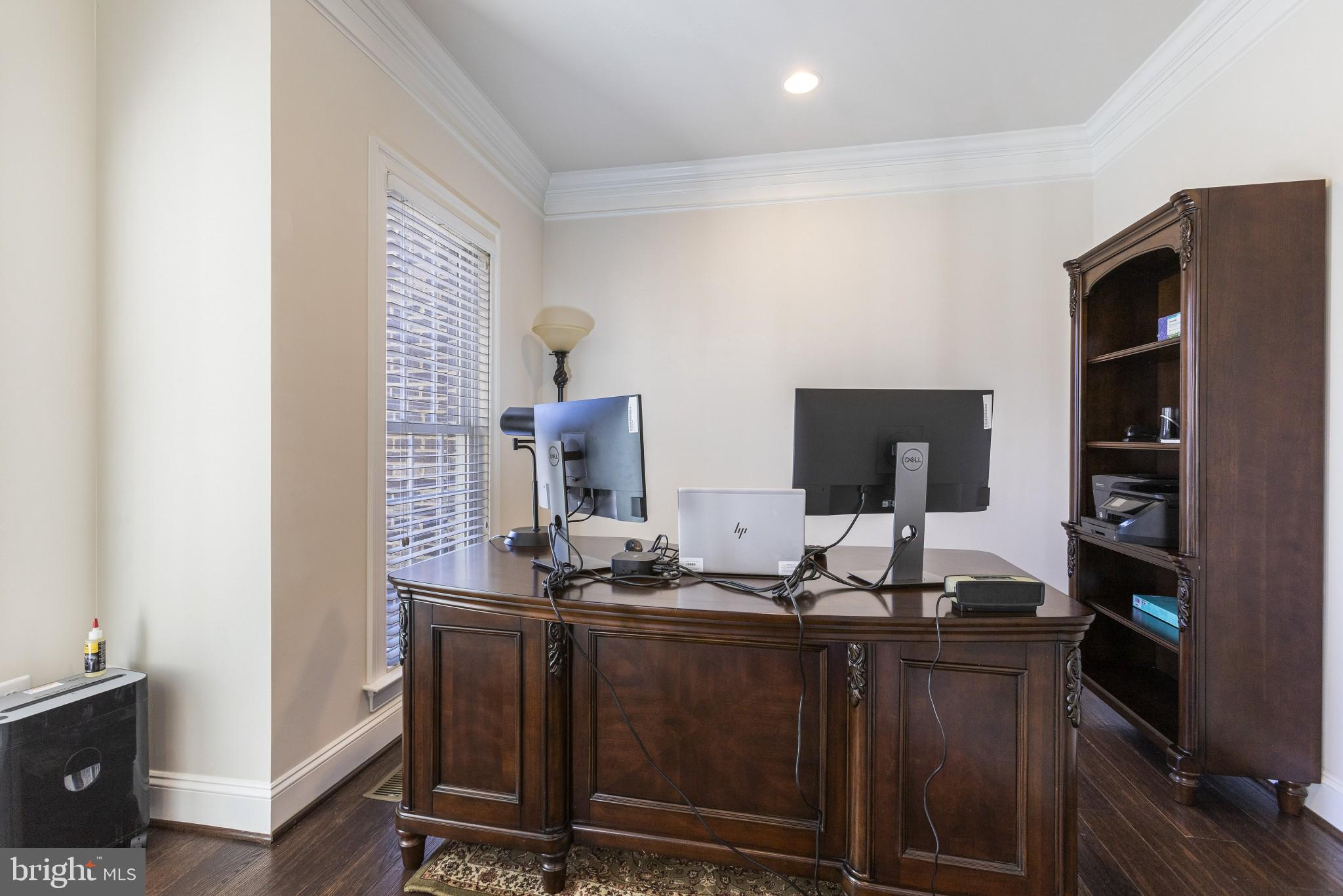 FAIRWOOD - Residential