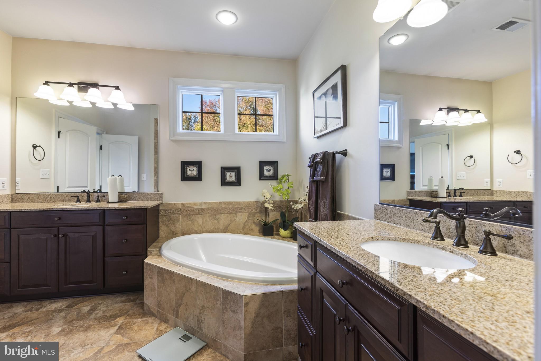 FAIRWOOD - Residential