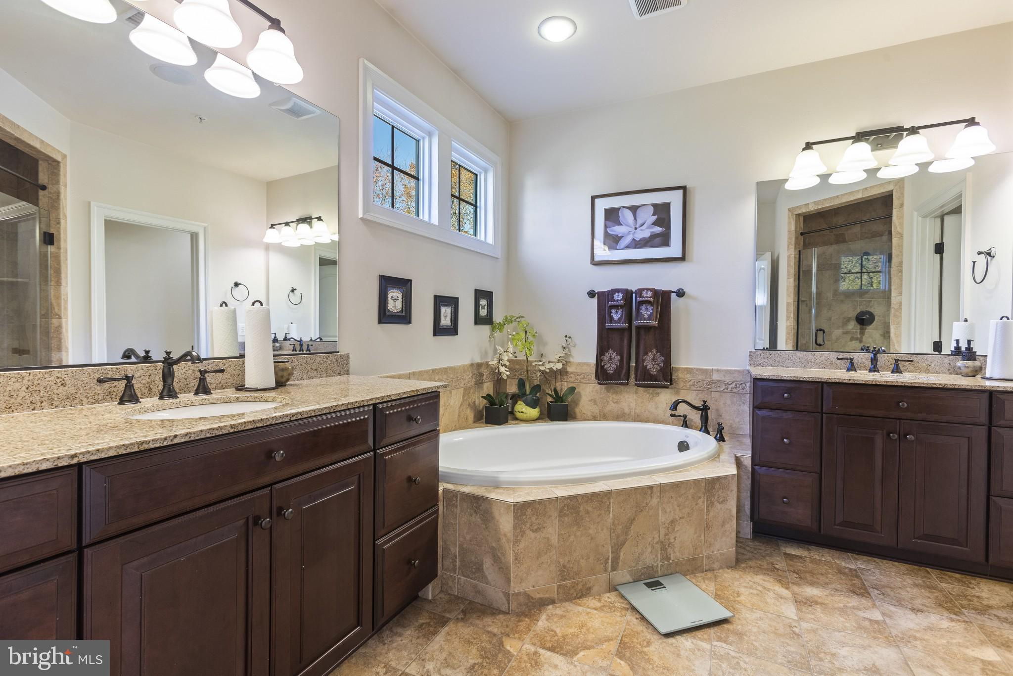 FAIRWOOD - Residential