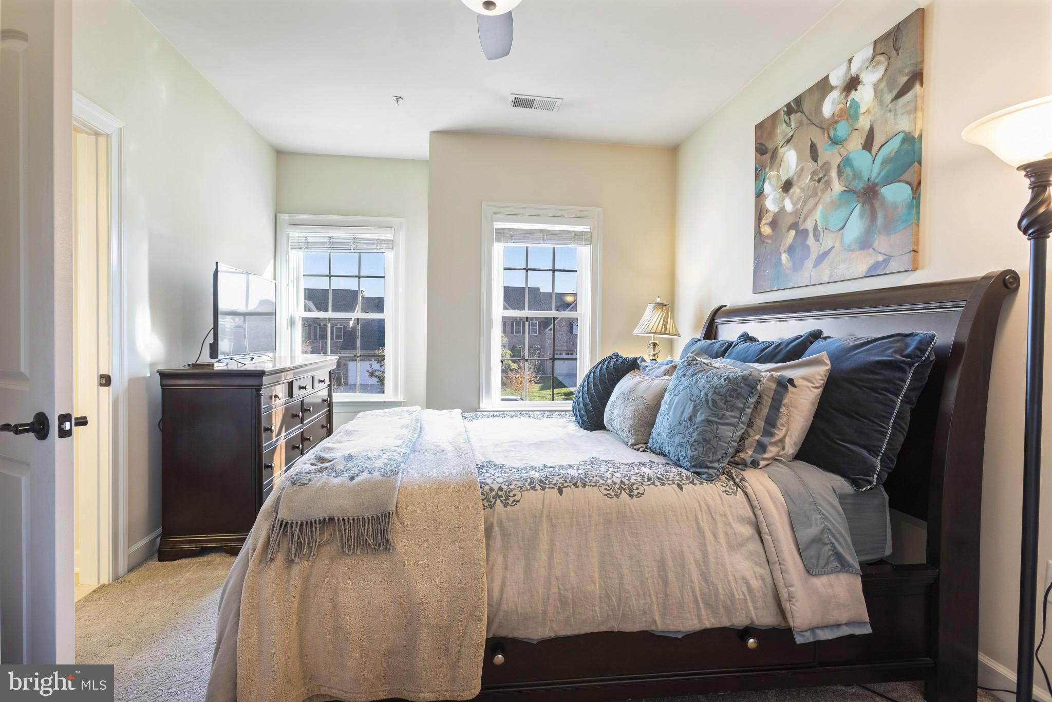 FAIRWOOD - Residential