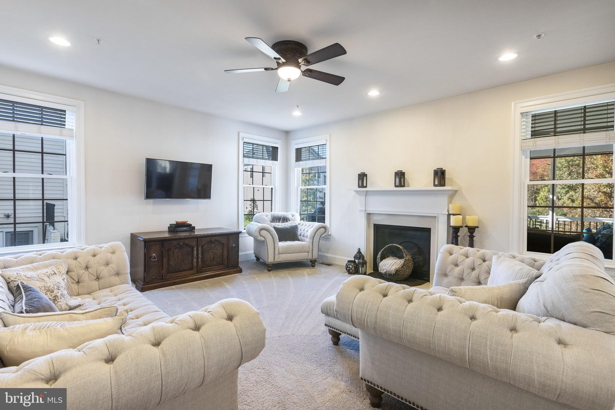 FAIRWOOD - Residential