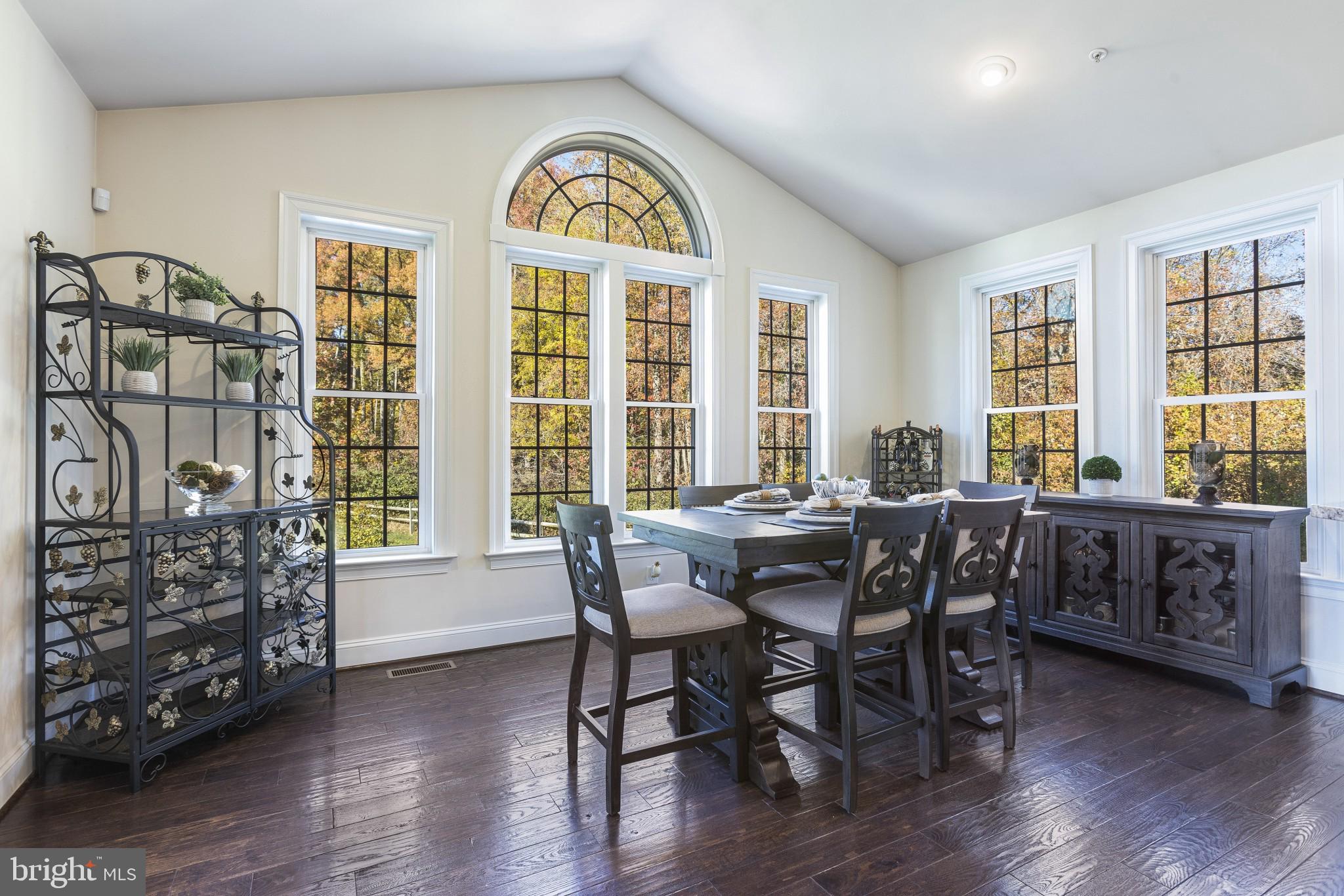 FAIRWOOD - Residential