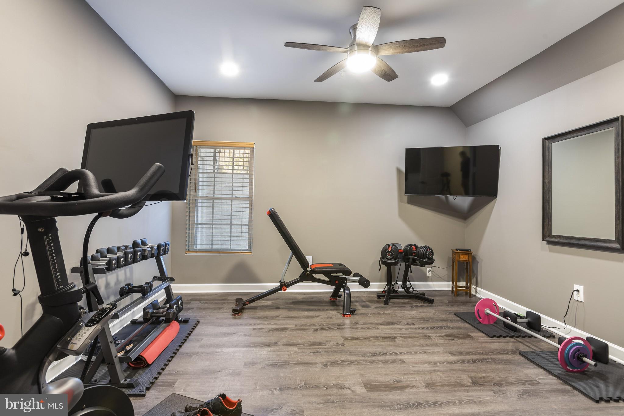 FAIRWOOD - Residential