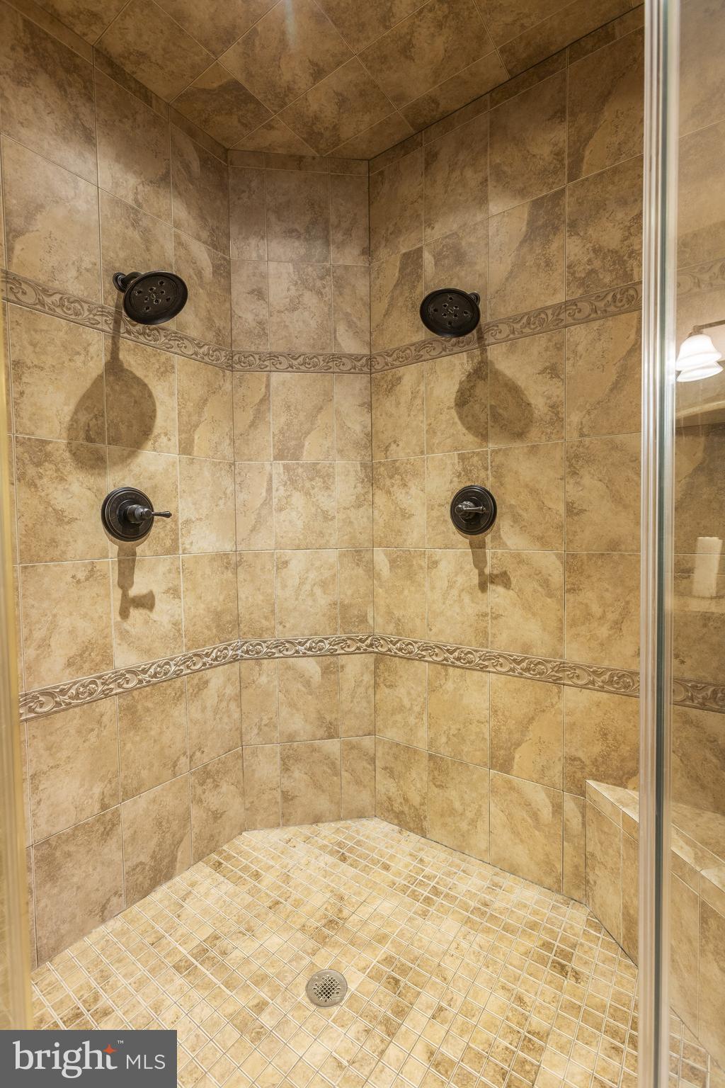 FAIRWOOD - Residential