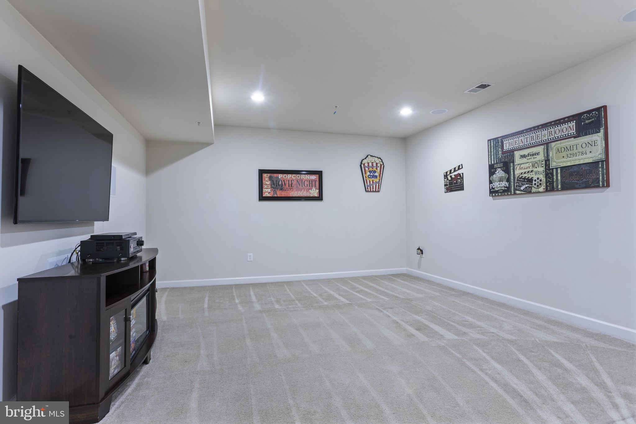 FAIRWOOD - Residential