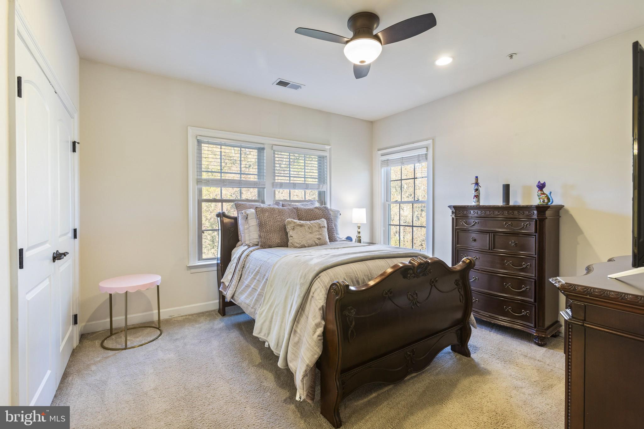 FAIRWOOD - Residential