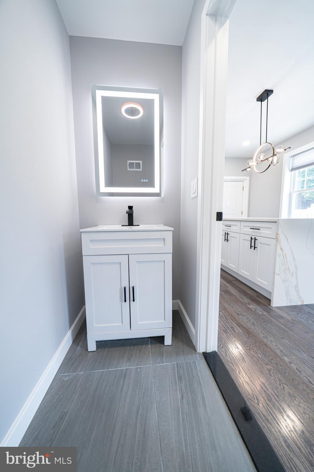 WEST POWELTON - Residential