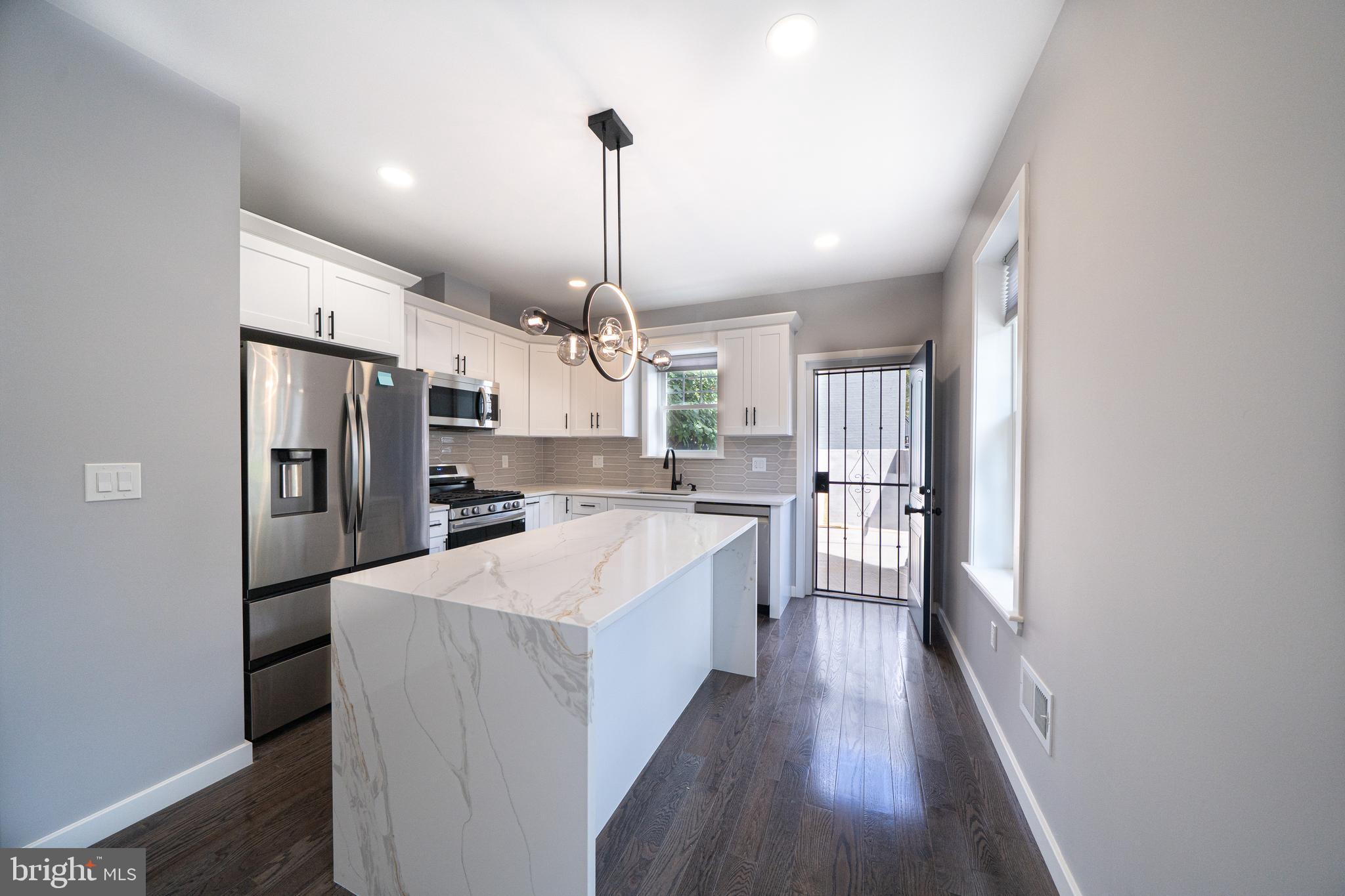 WEST POWELTON - Residential