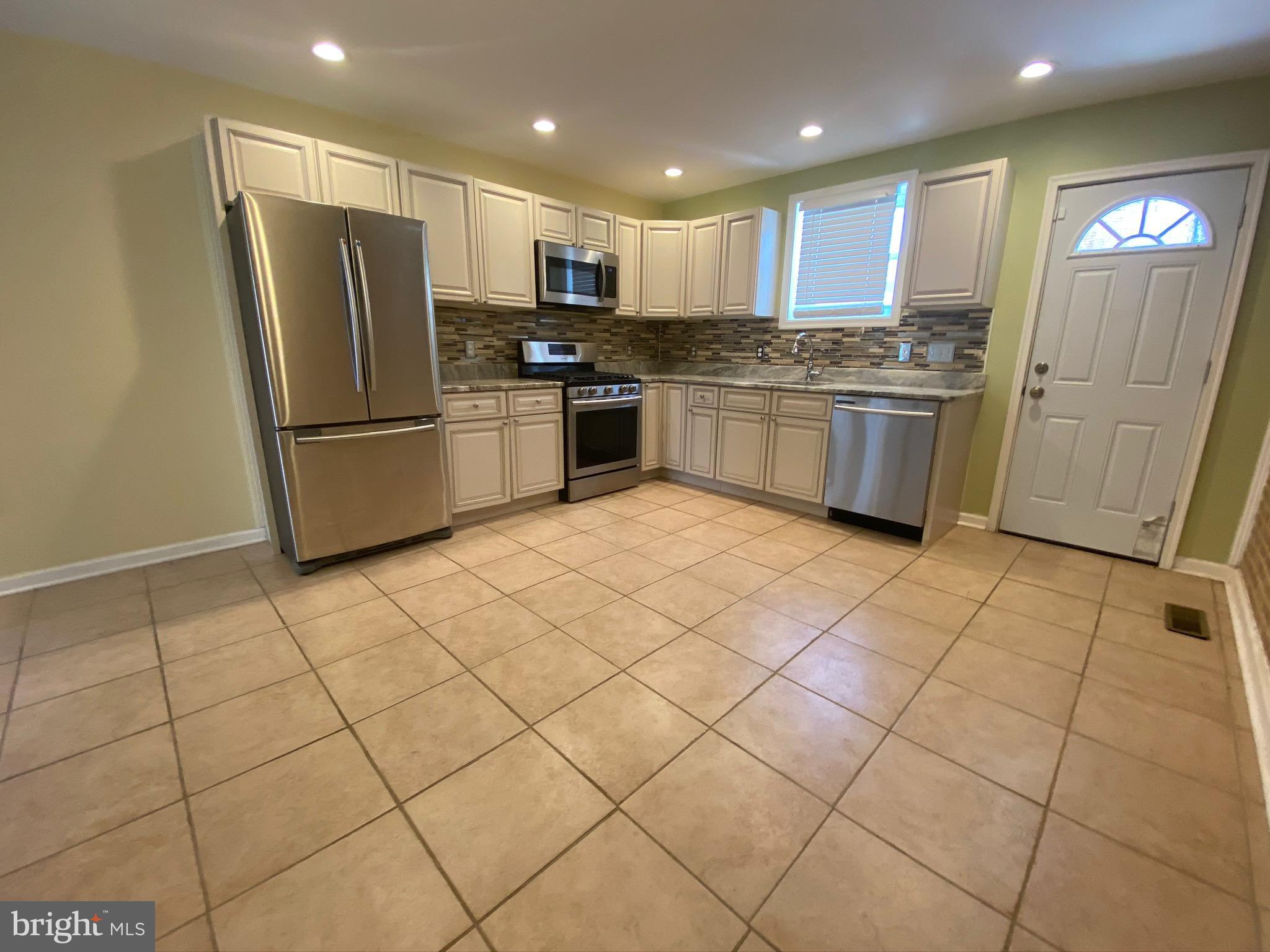 PATTERSON PLACE - Residential