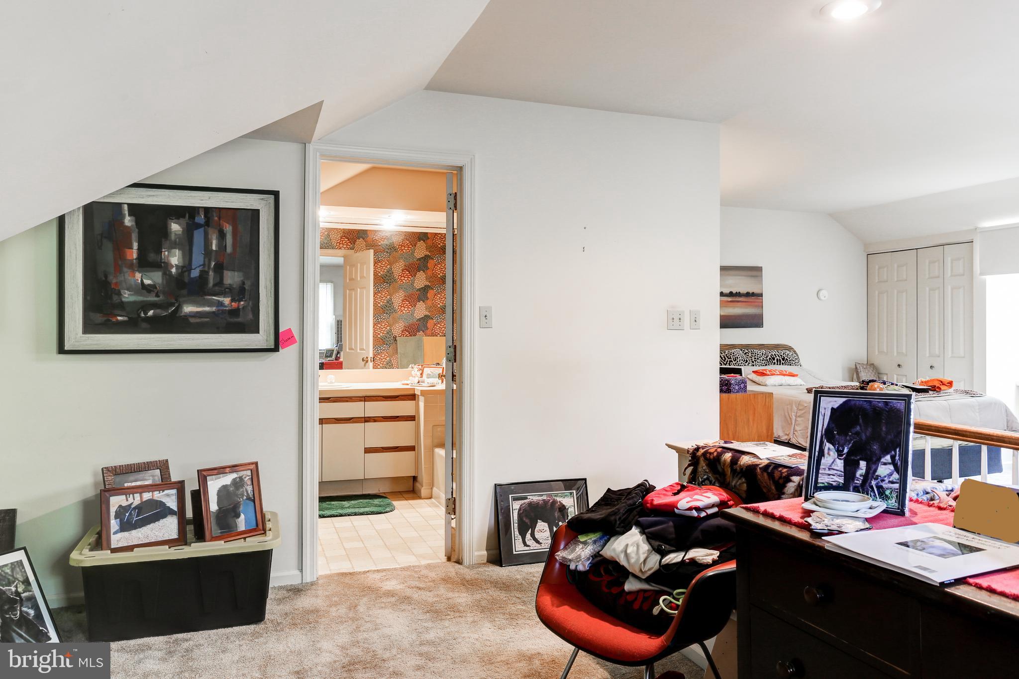 HEMPFIELD GREEN - Residential