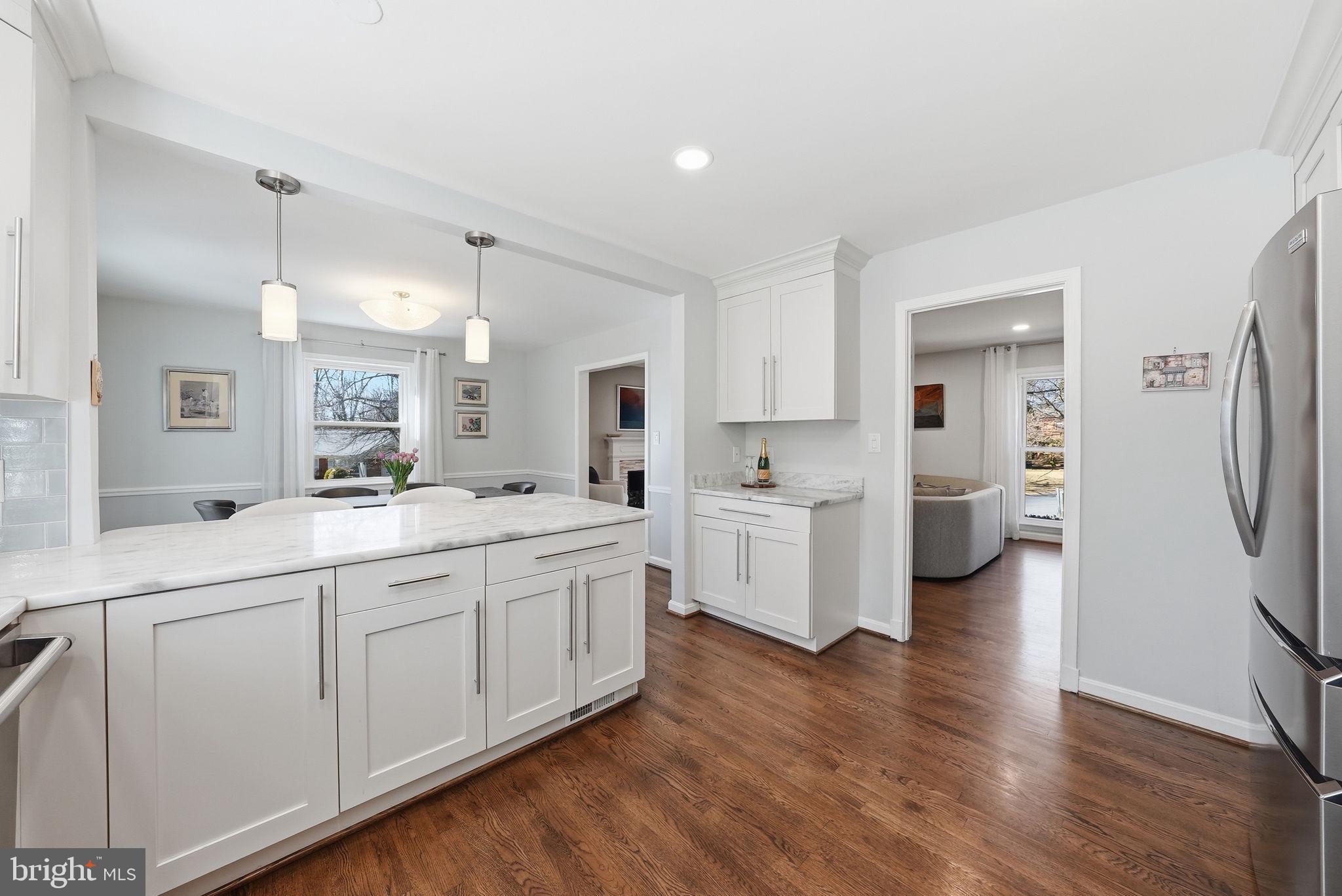 KENWOOD PARK - Residential