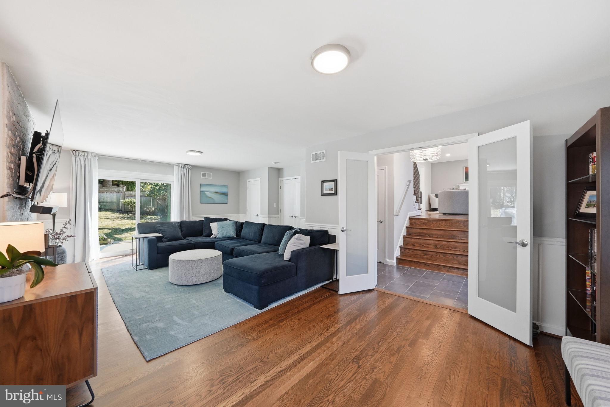 KENWOOD PARK - Residential