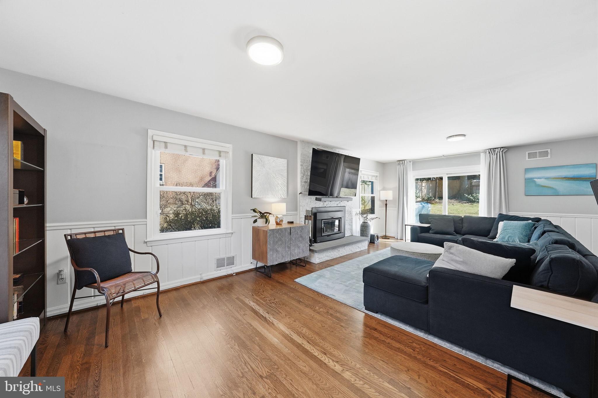 KENWOOD PARK - Residential