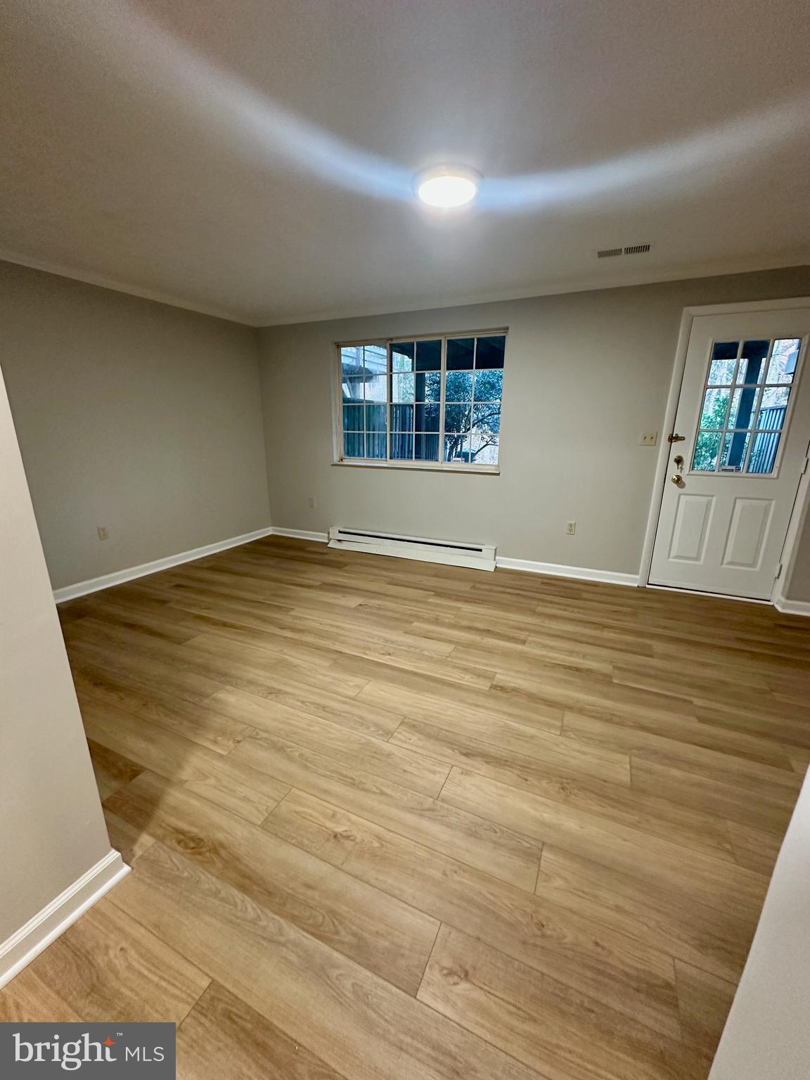 BENNINGTON WOODS - Residential Lease