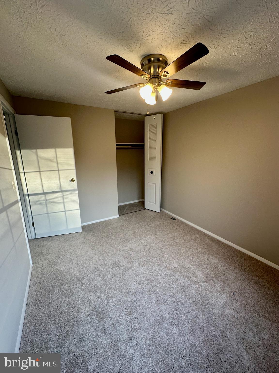 BENNINGTON WOODS - Residential Lease